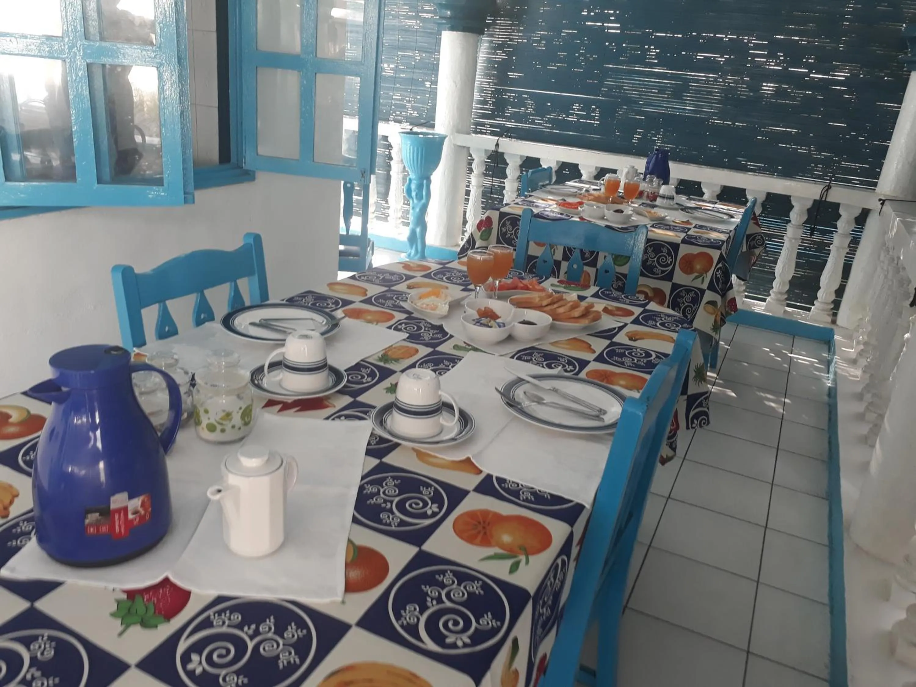 Dining area in Le Chateau Bleu