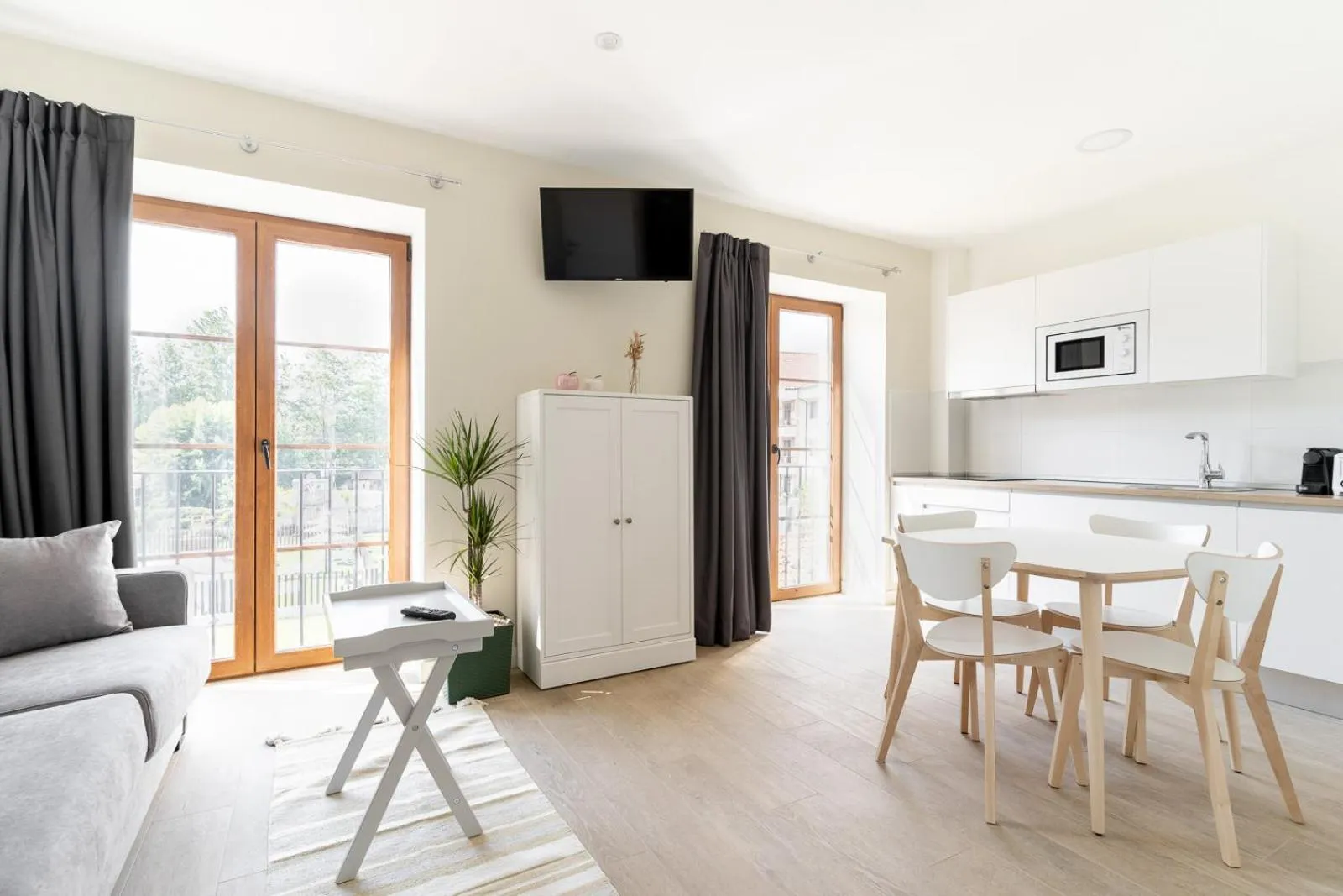 TV and multimedia in Jardines Villaverde