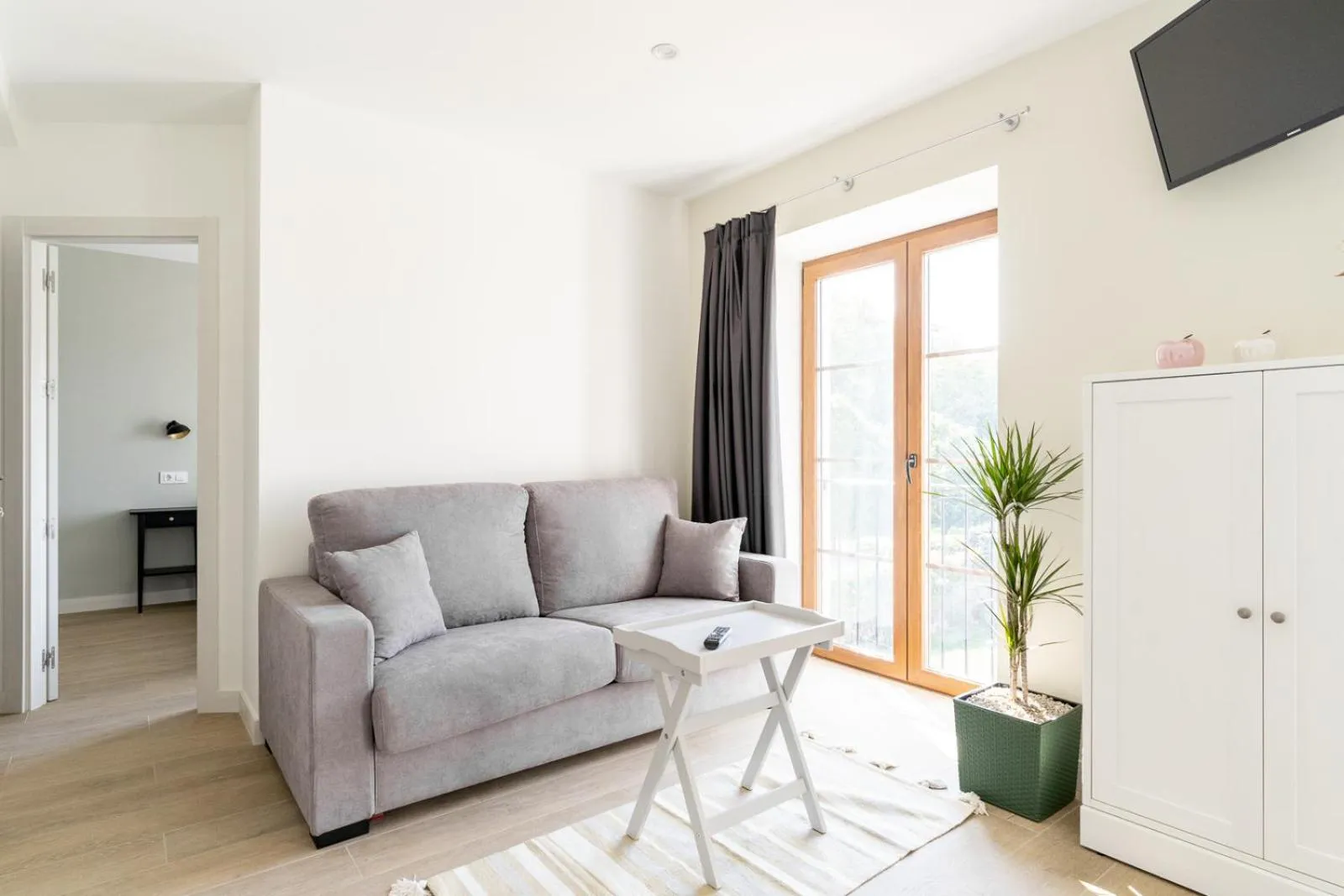 Staff in Jardines Villaverde