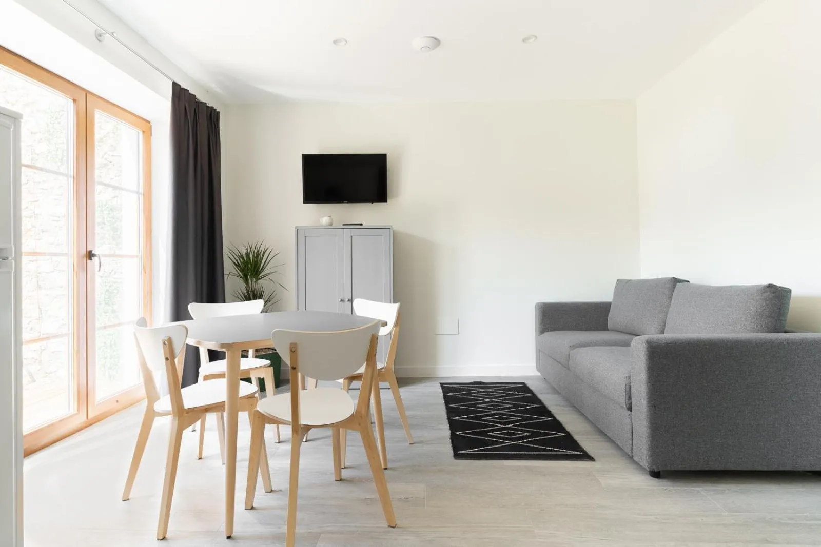 TV and multimedia in Jardines Villaverde