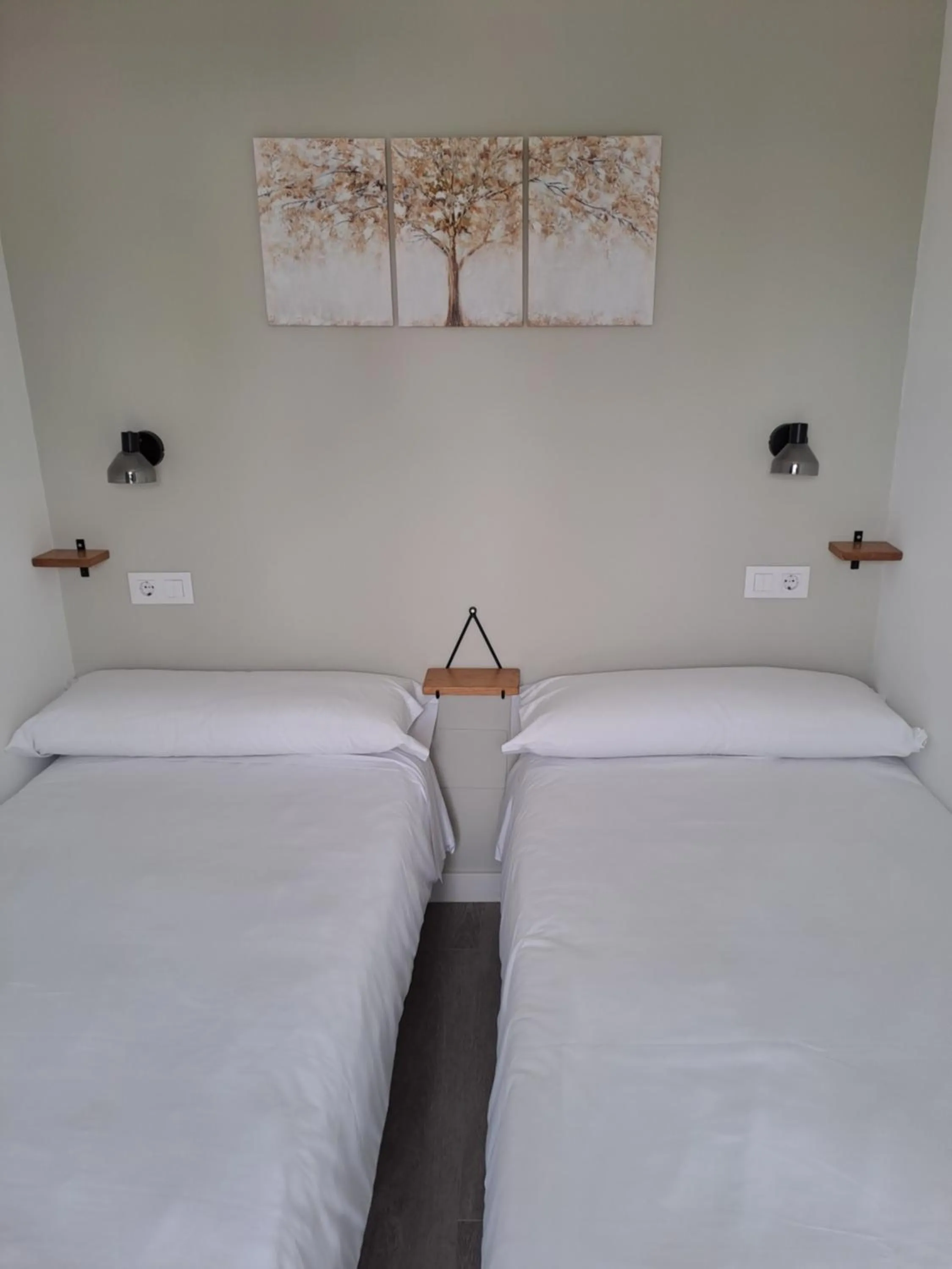 Bed in Jardines Villaverde