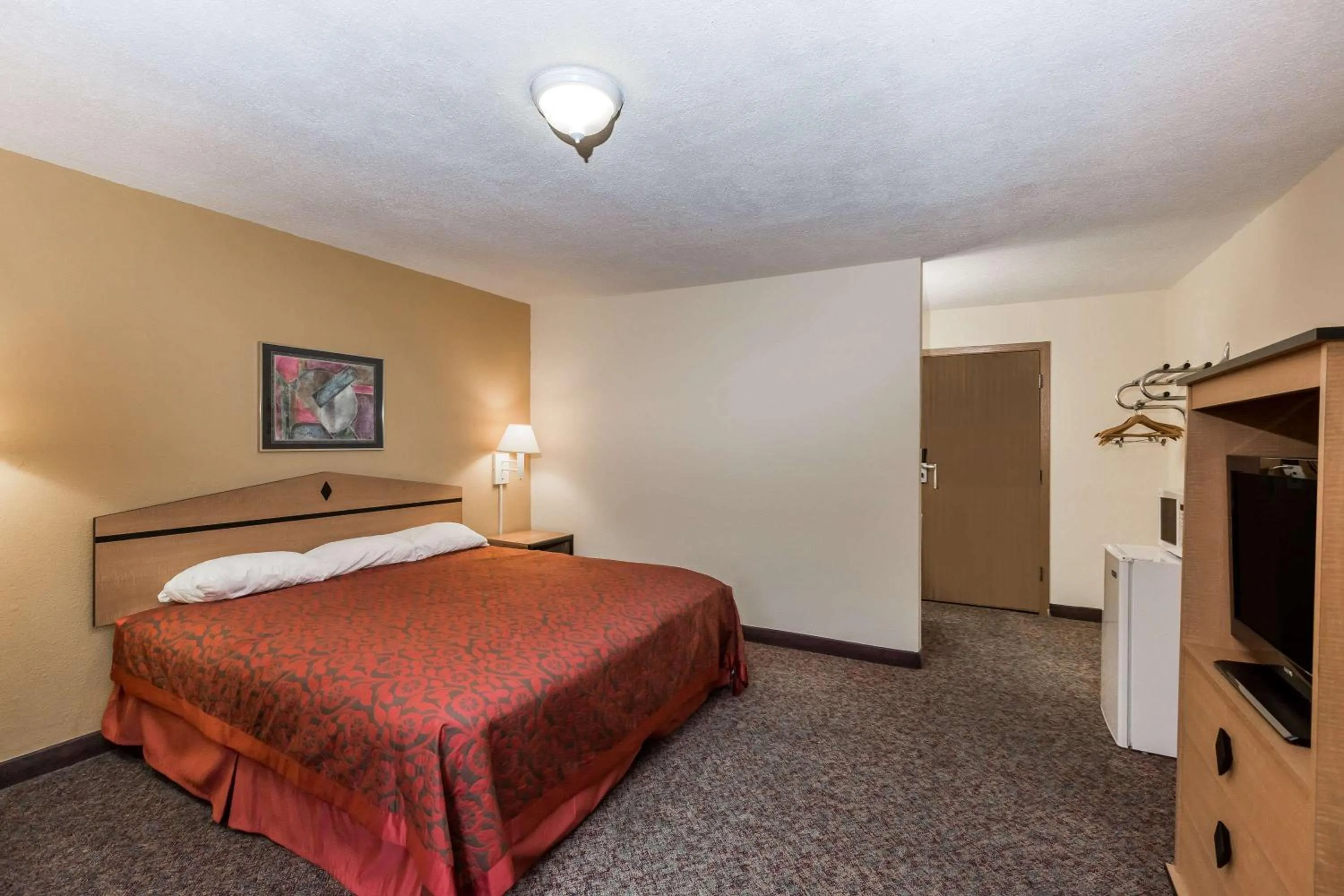Photo of the whole room in Days Inn by Wyndham Atlantic