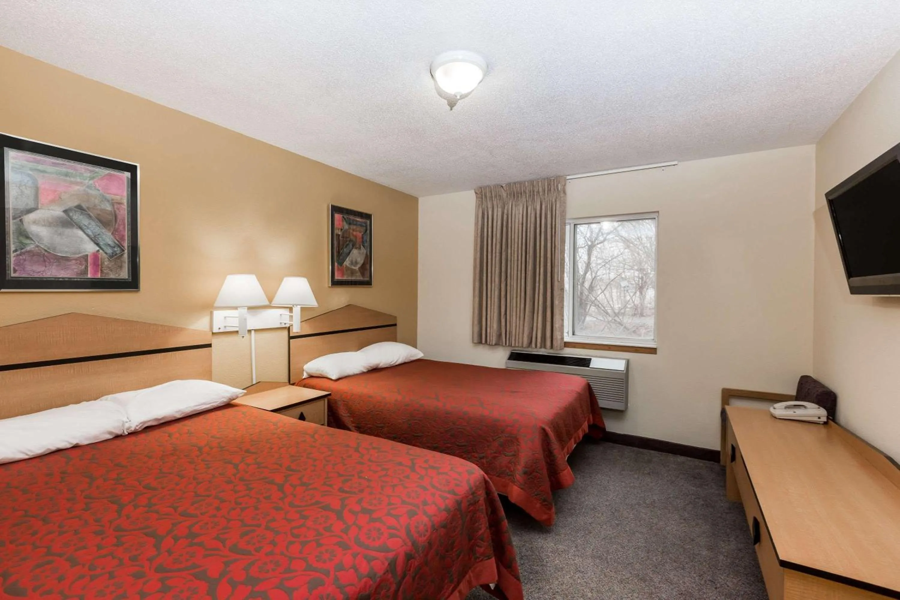 Photo of the whole room in Days Inn by Wyndham Atlantic