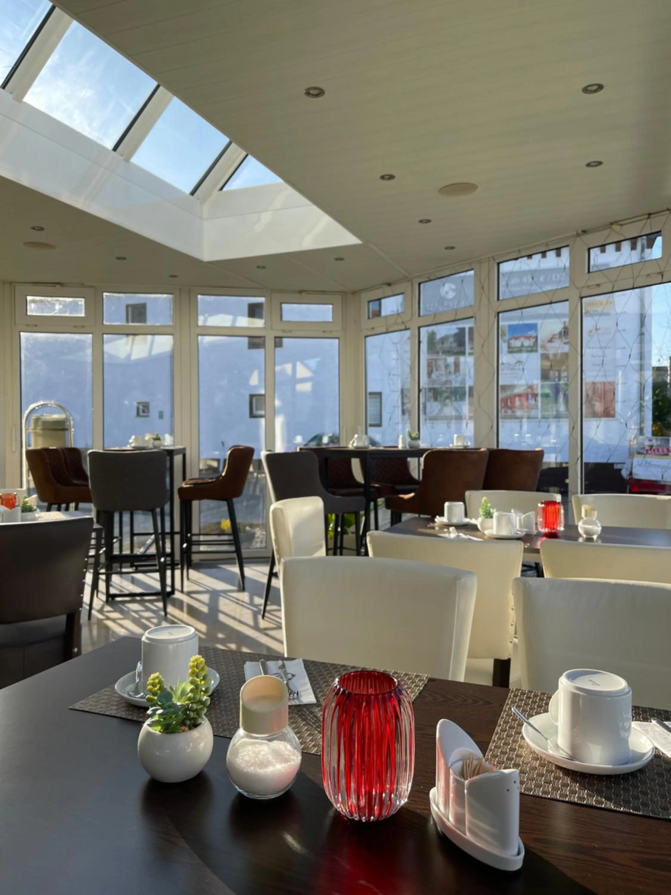 Restaurant/places to eat in Parkhotel am Schloss Machern