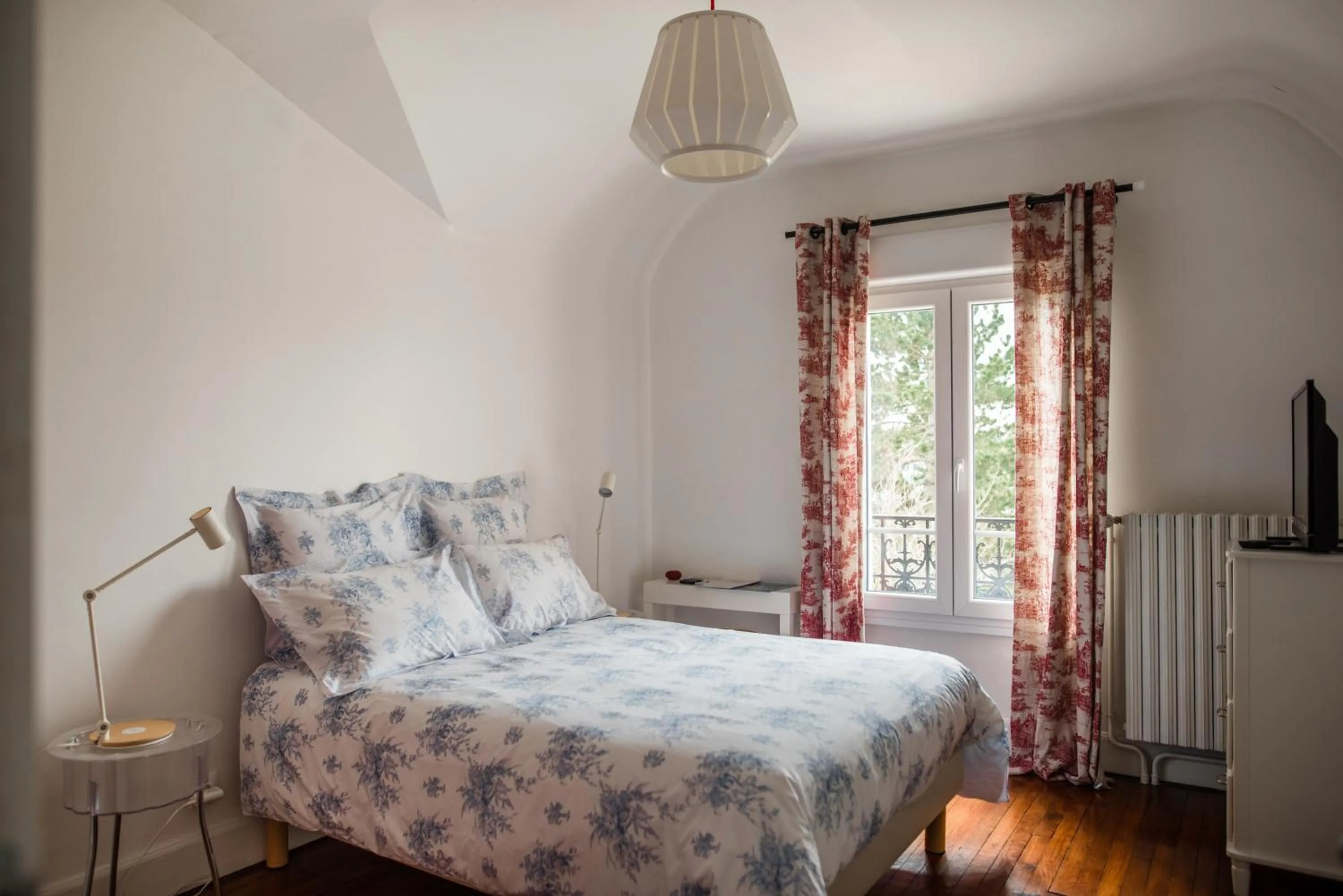 Bed in La Maison Mirabeau