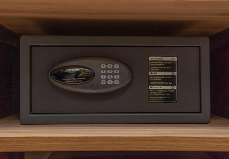 Royal Regantris Trawangan