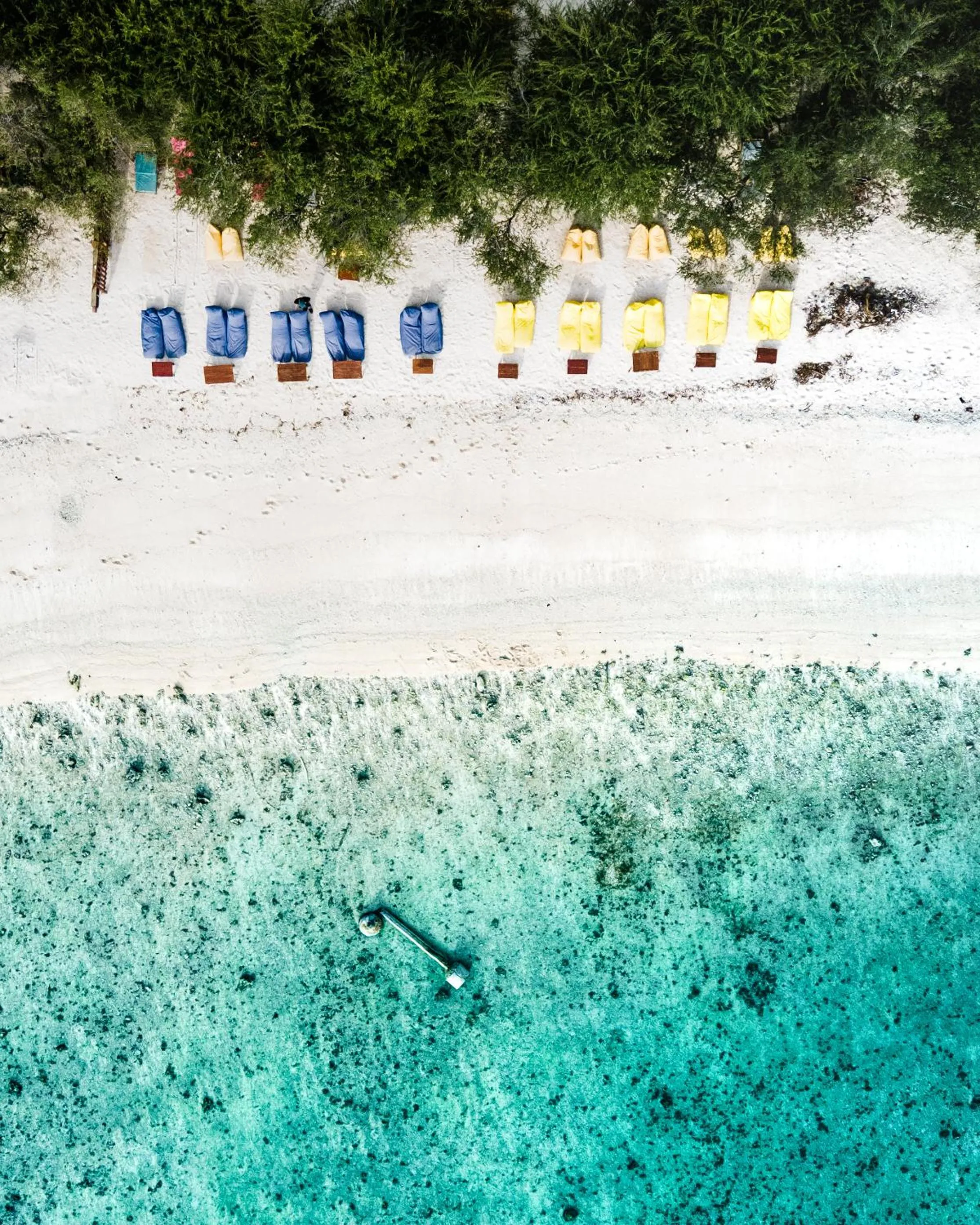 Beach in Royal Regantris Trawangan