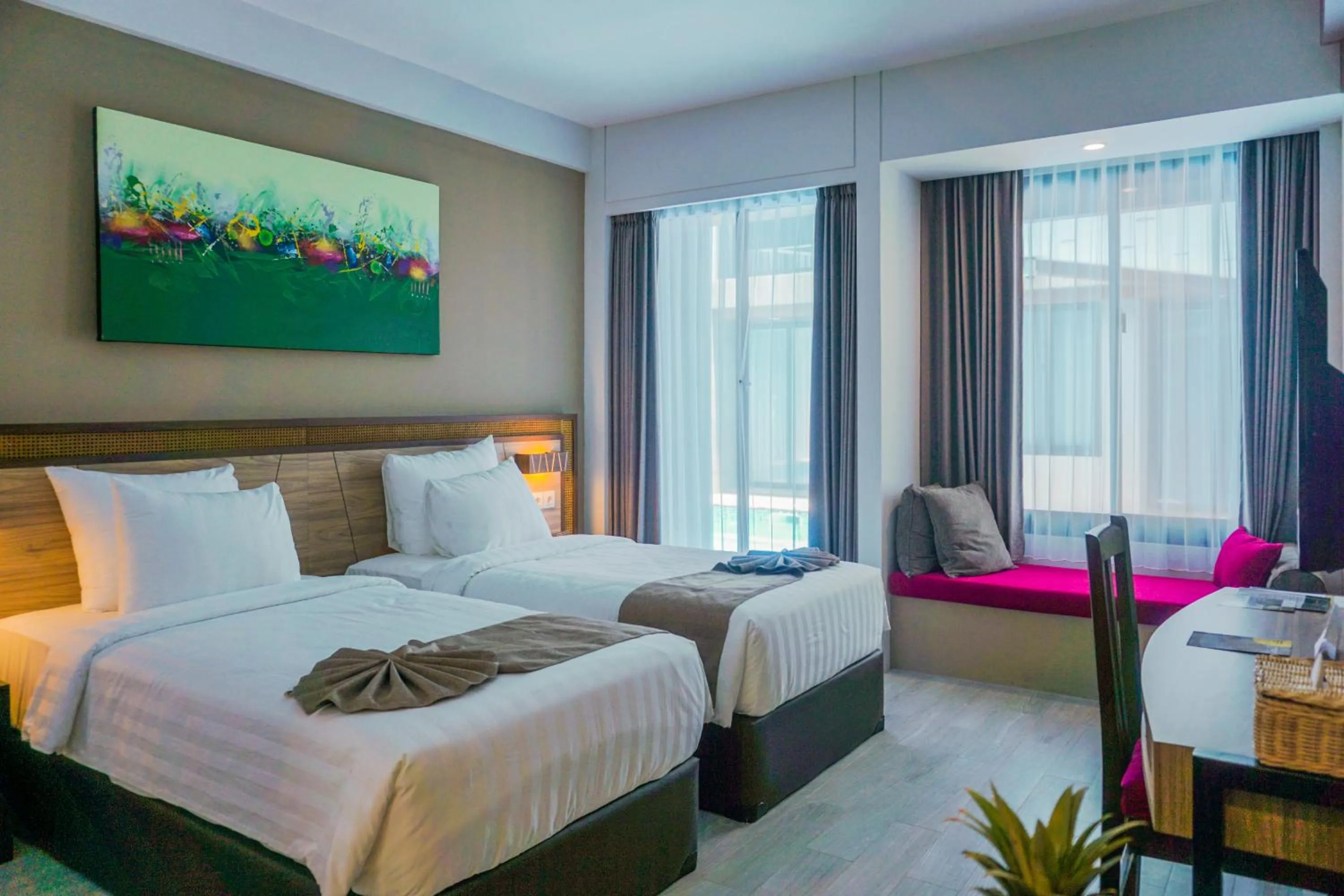 Bed in Royal Regantris Trawangan