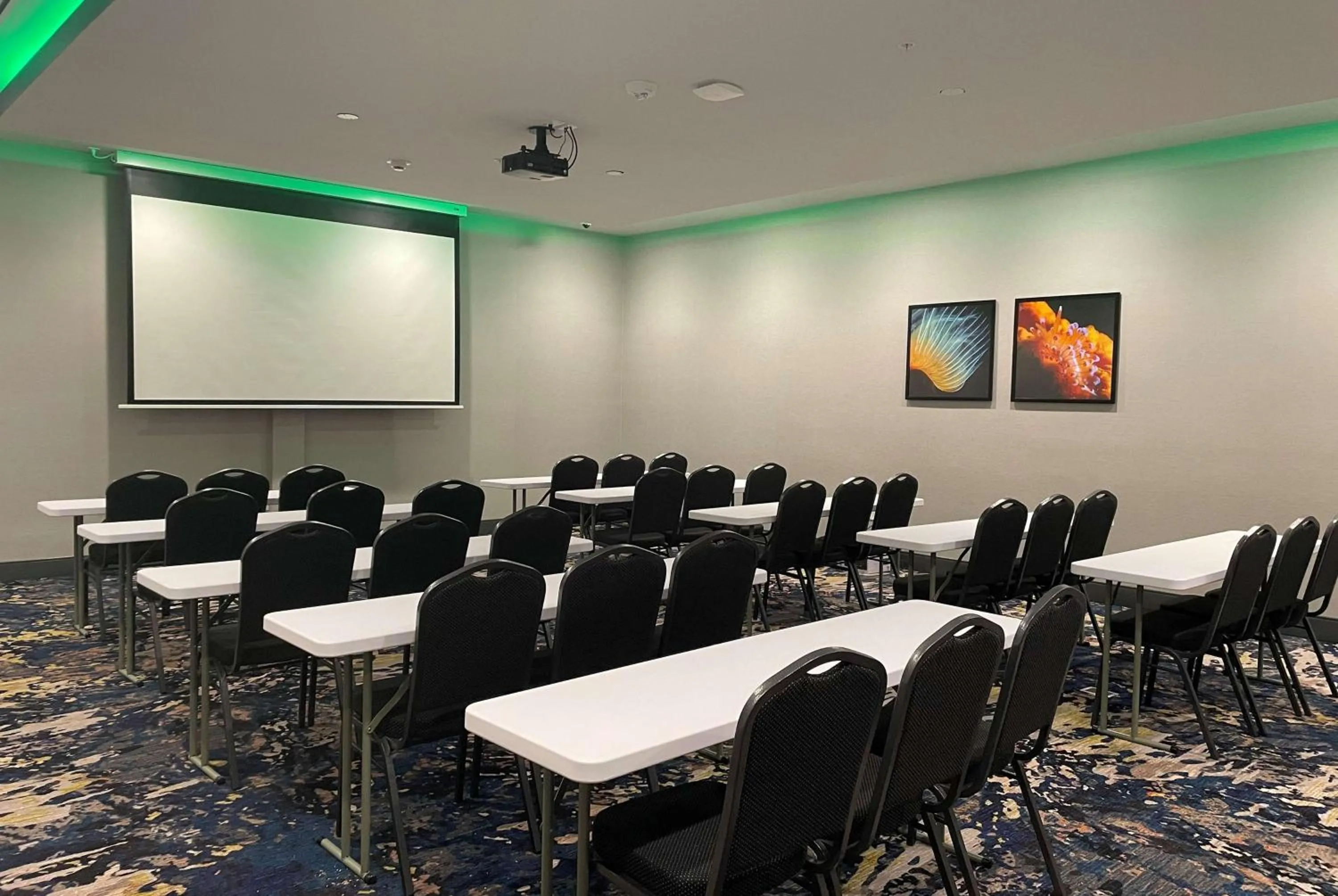 On site in La Quinta Inn & Suites by Wyndham San Antonio Seaworld LAFB