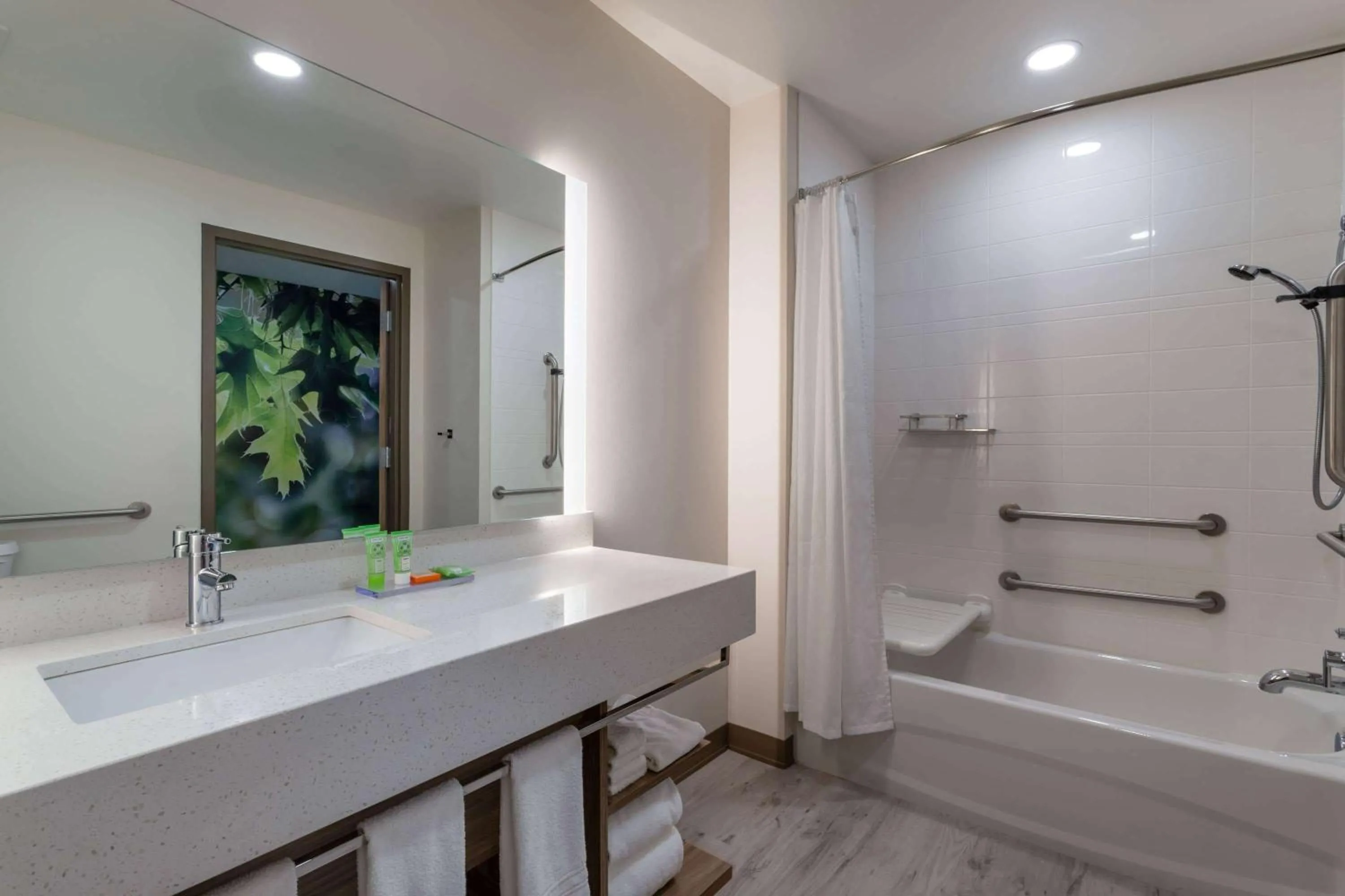 Bathroom in Wyndham Garden Orlando Airport - Free Airport Shuttle