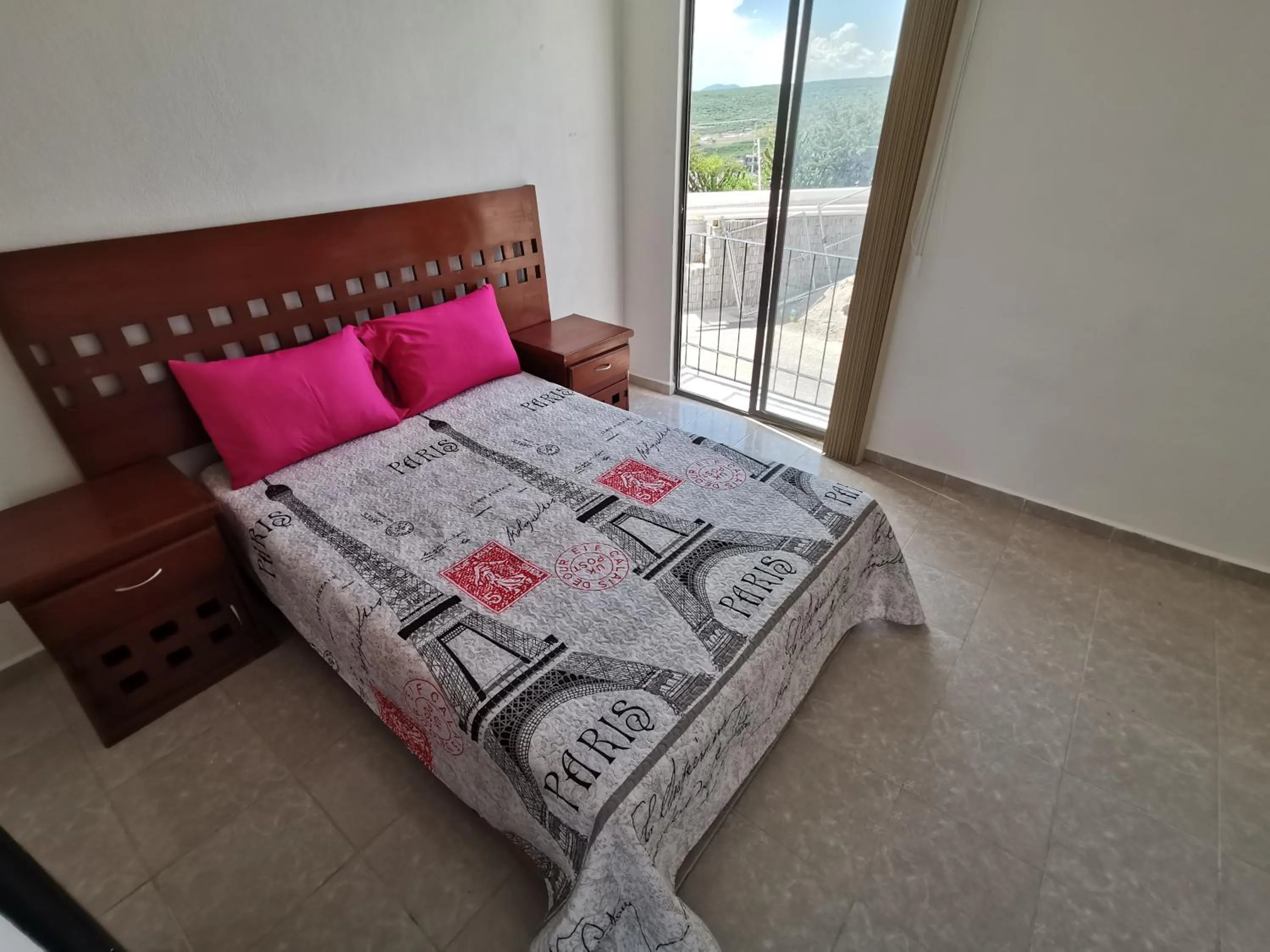 Bed in Casa Magnolia Queretaro TODO INCLUIDO