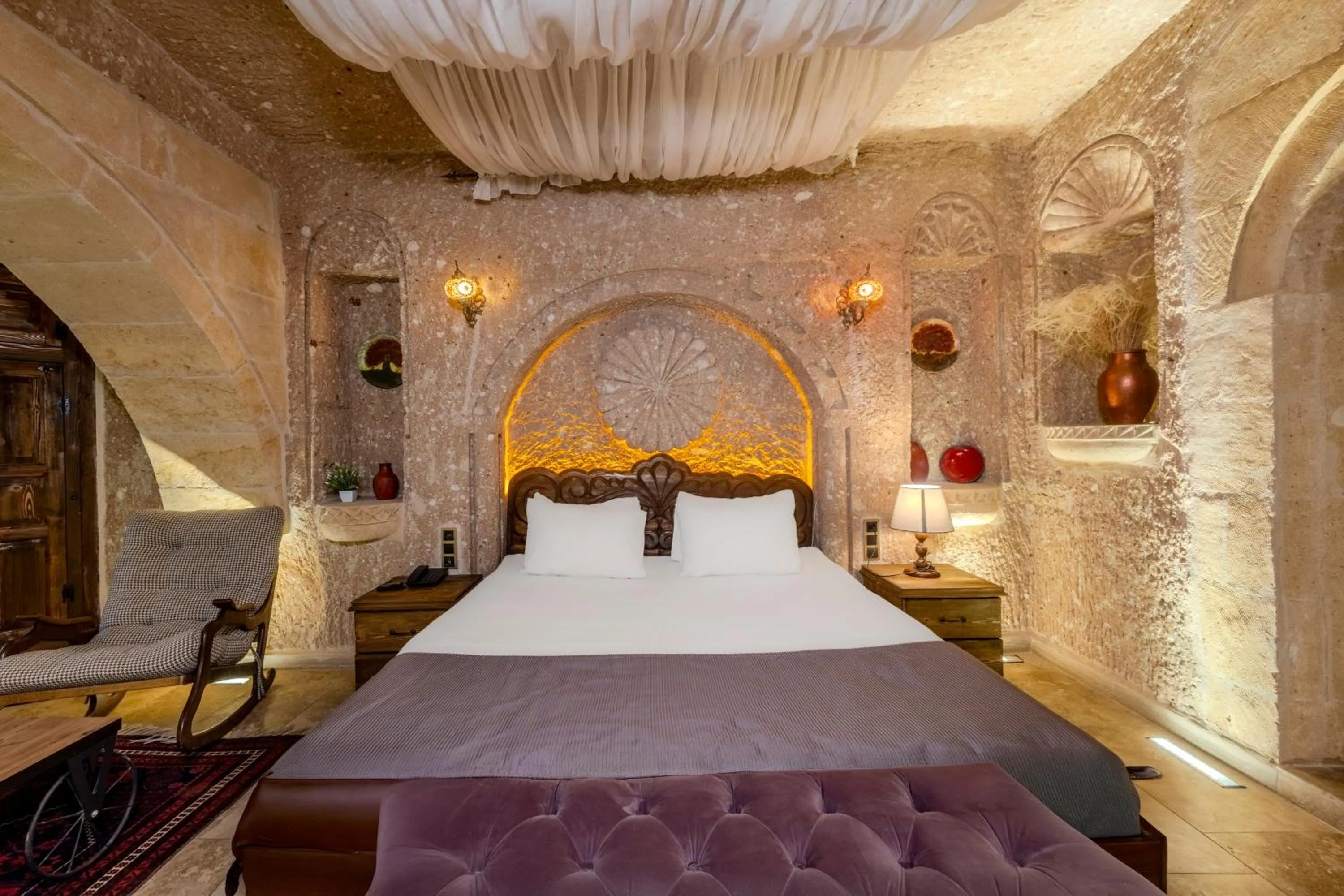 Bedroom, Bed in Pegas Cave Suites