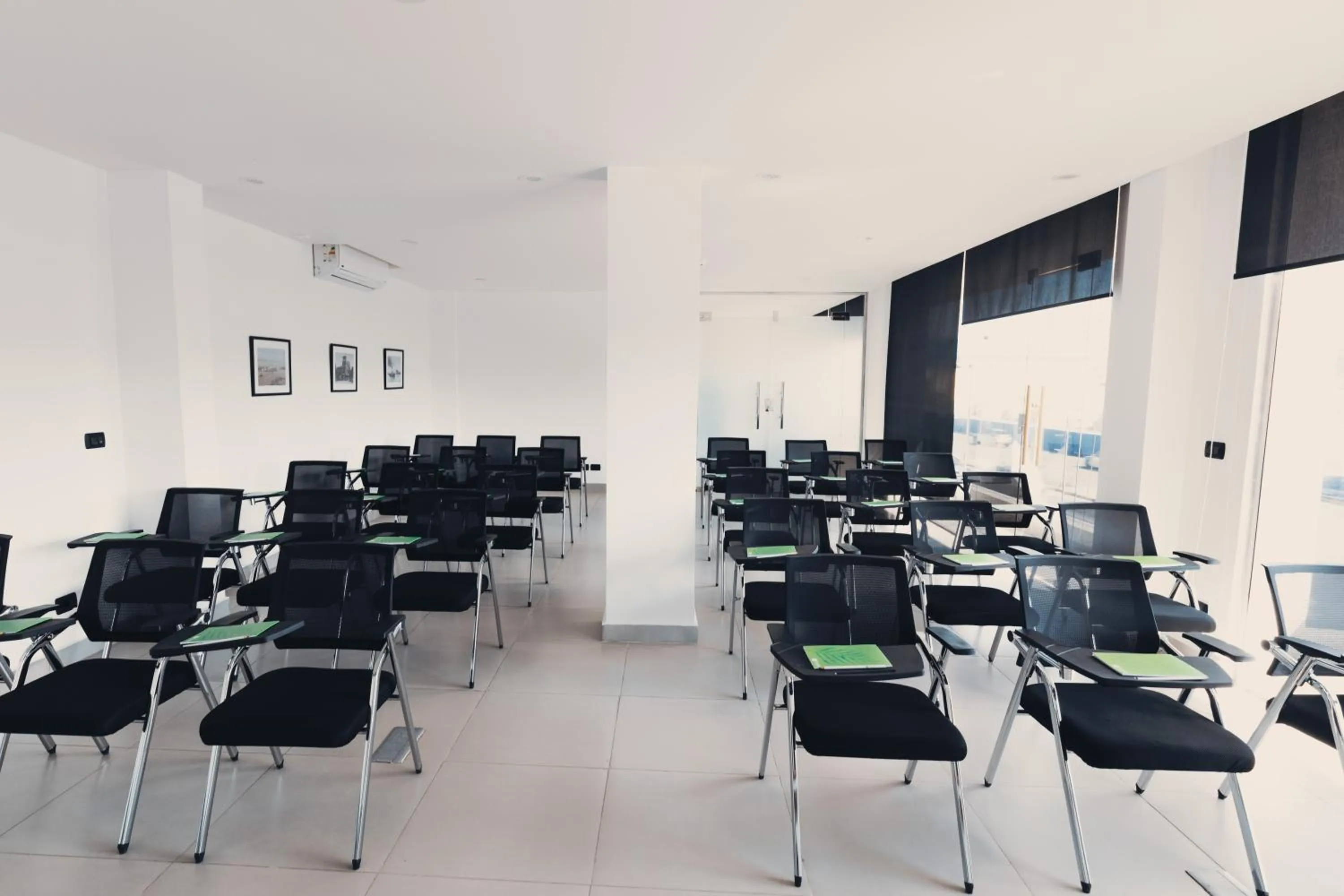 Meeting/conference room in Palma Hotel