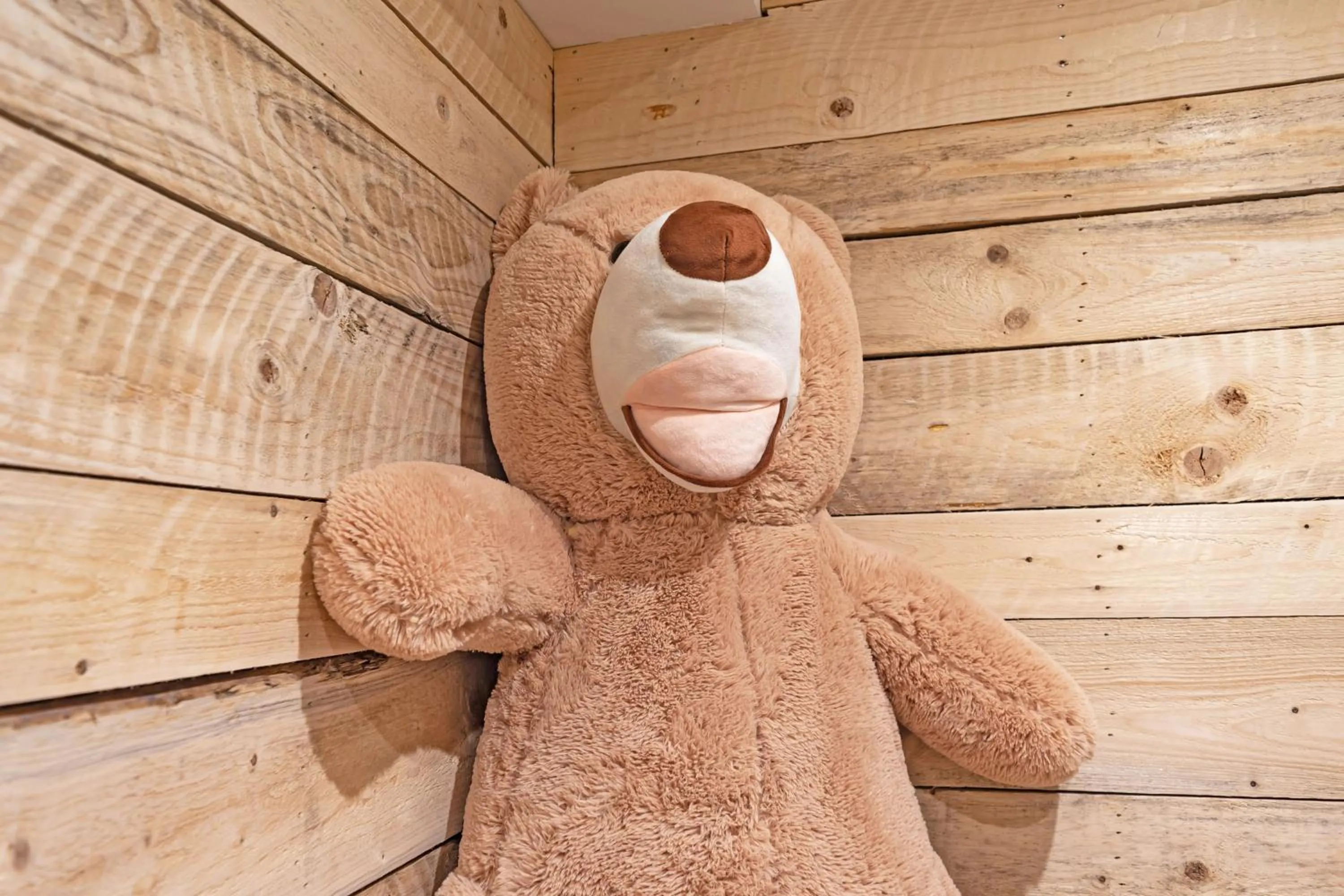 Decorative detail in Esplanade Hotel