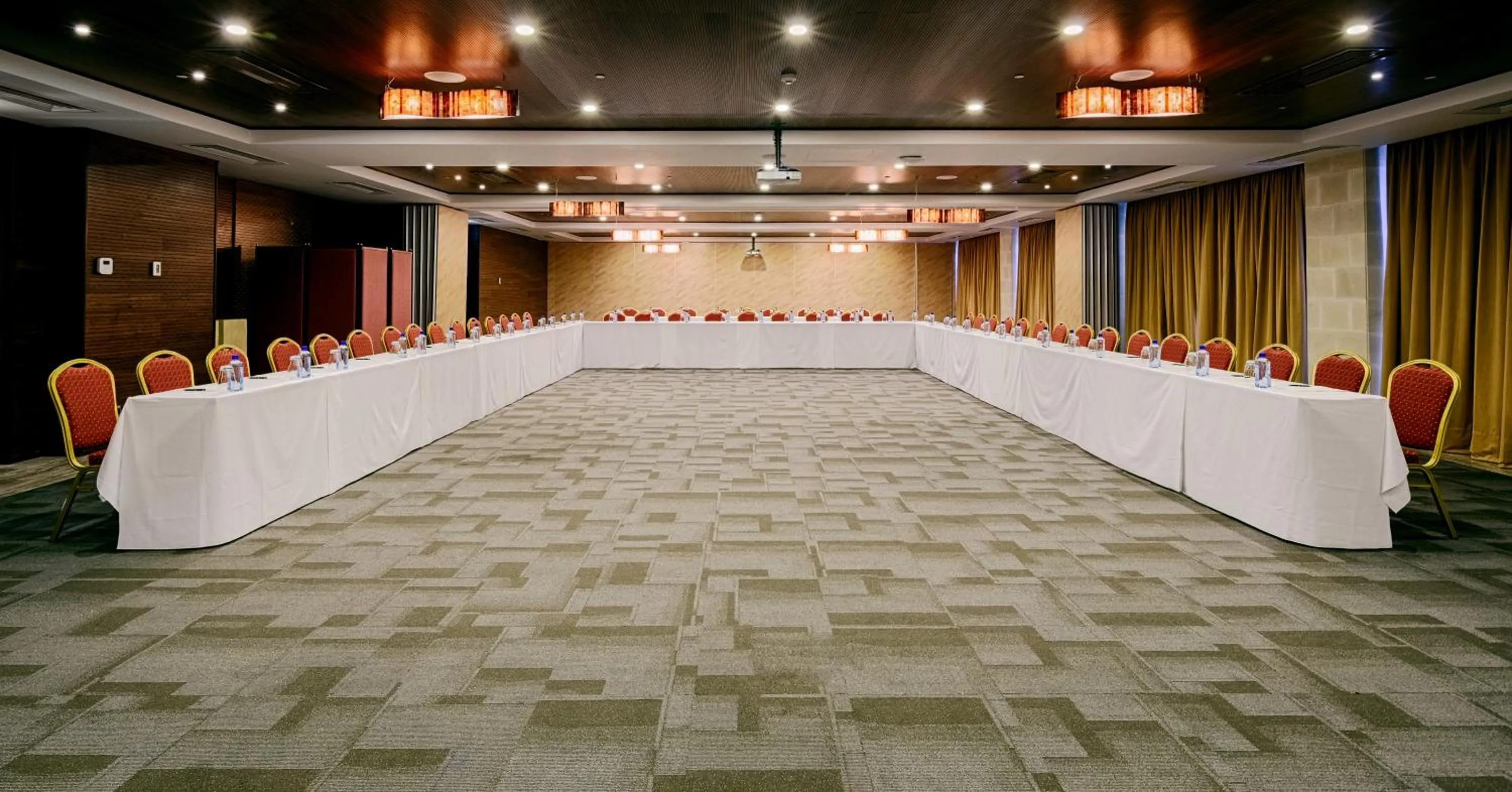 Meeting/conference room in Savoy Seychelles Resort & Spa