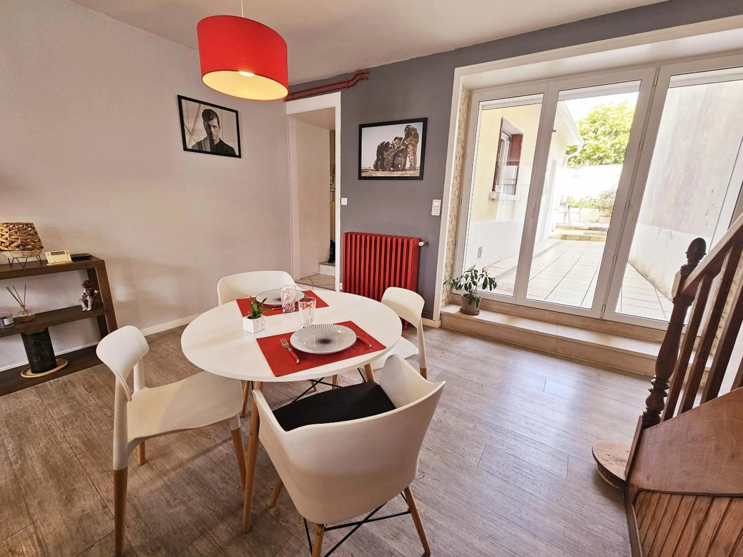 Living room in Maison de ville confortable avec cour interieure