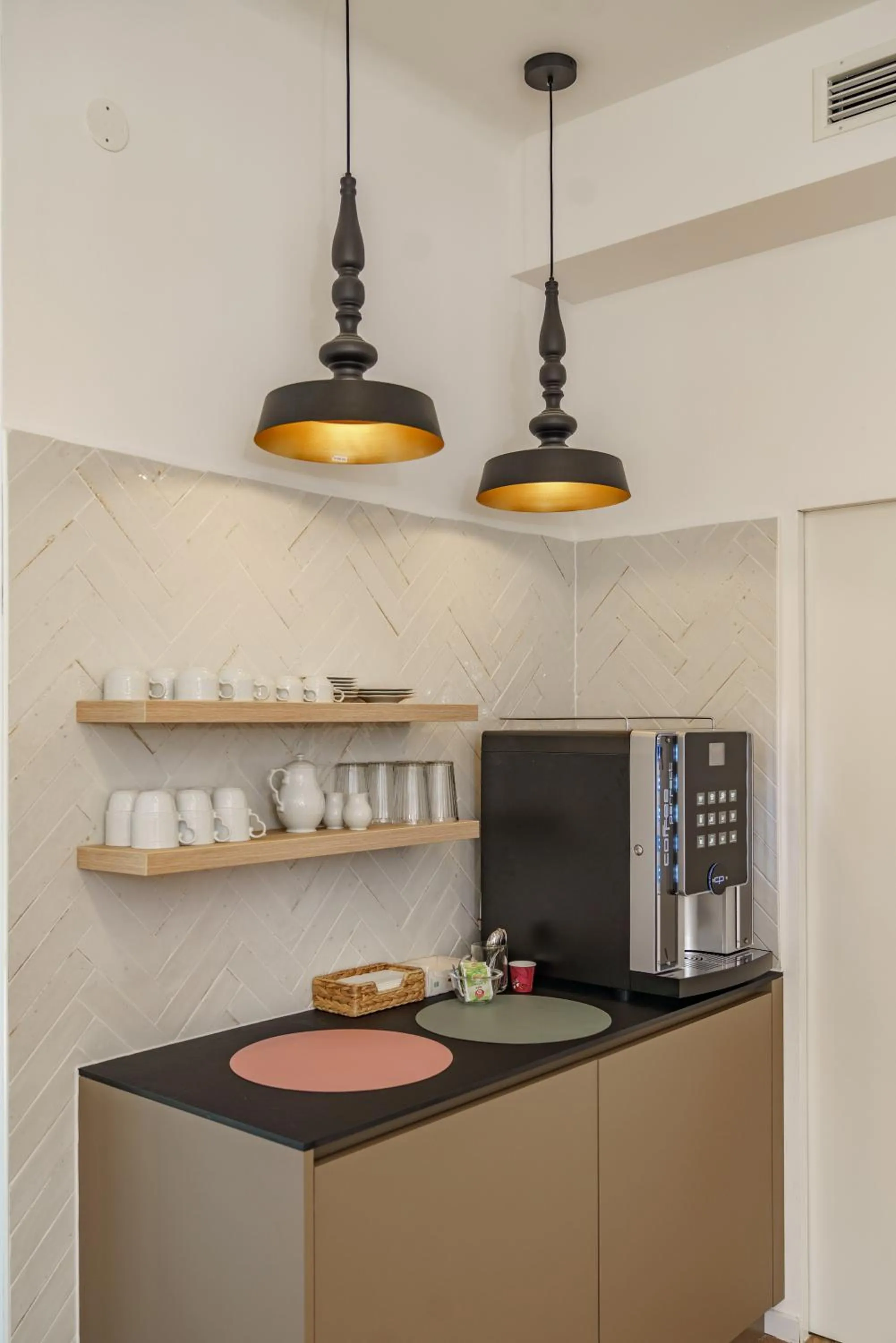 Coffee/tea facilities in Villa Elisa