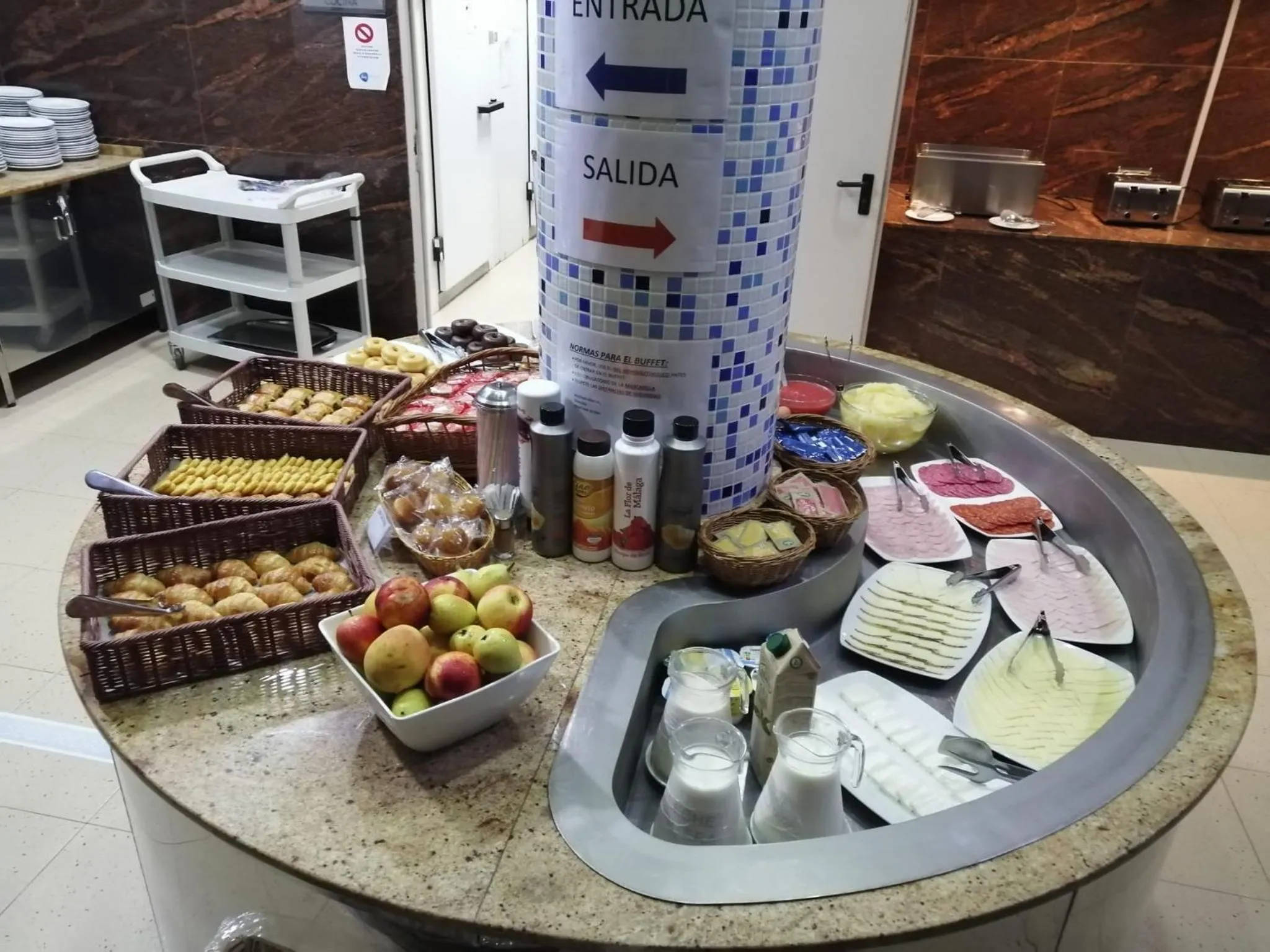 Buffet breakfast in Hotel Vent de Mar