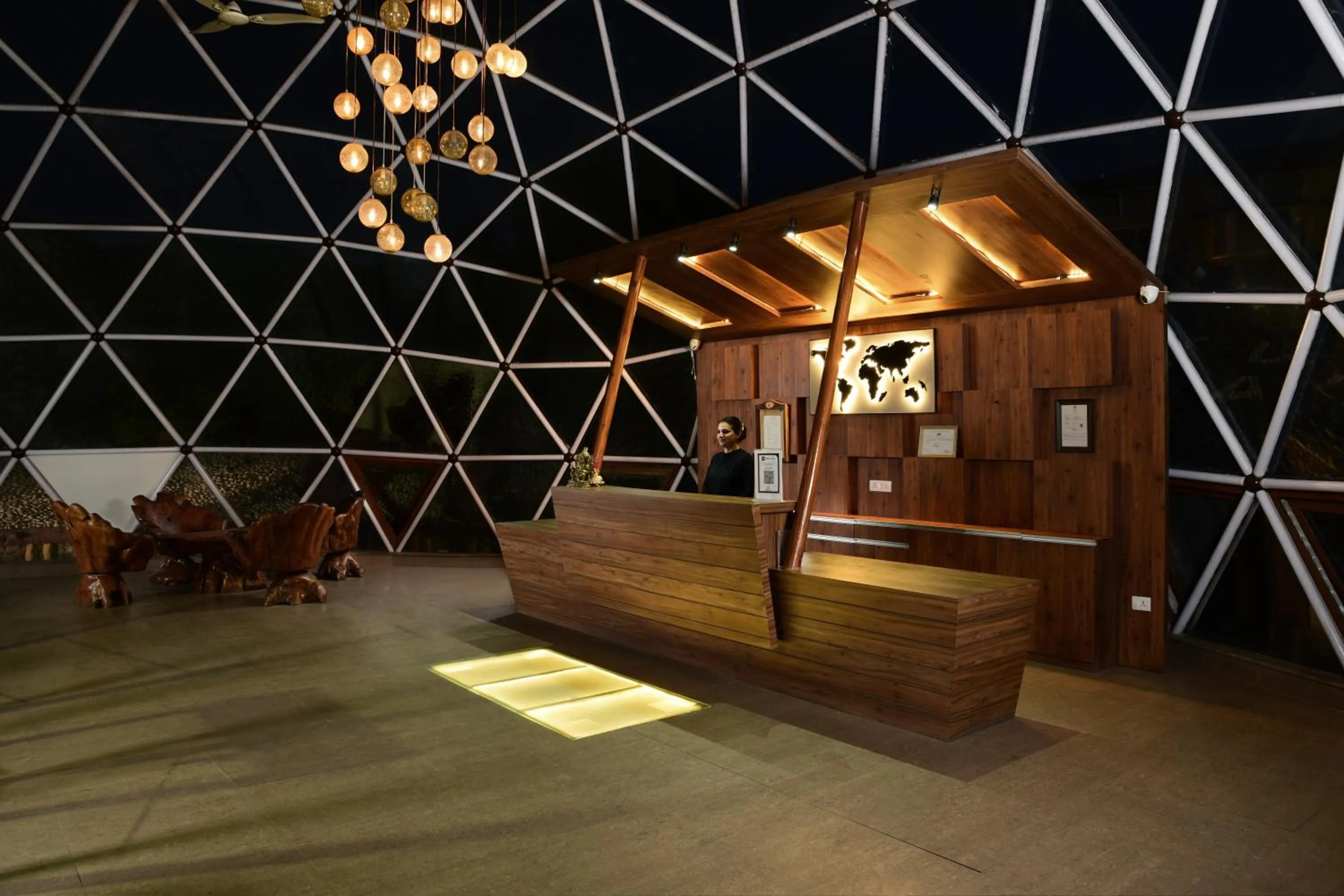 Lobby or reception in Tarika Resort & Spa , Chail