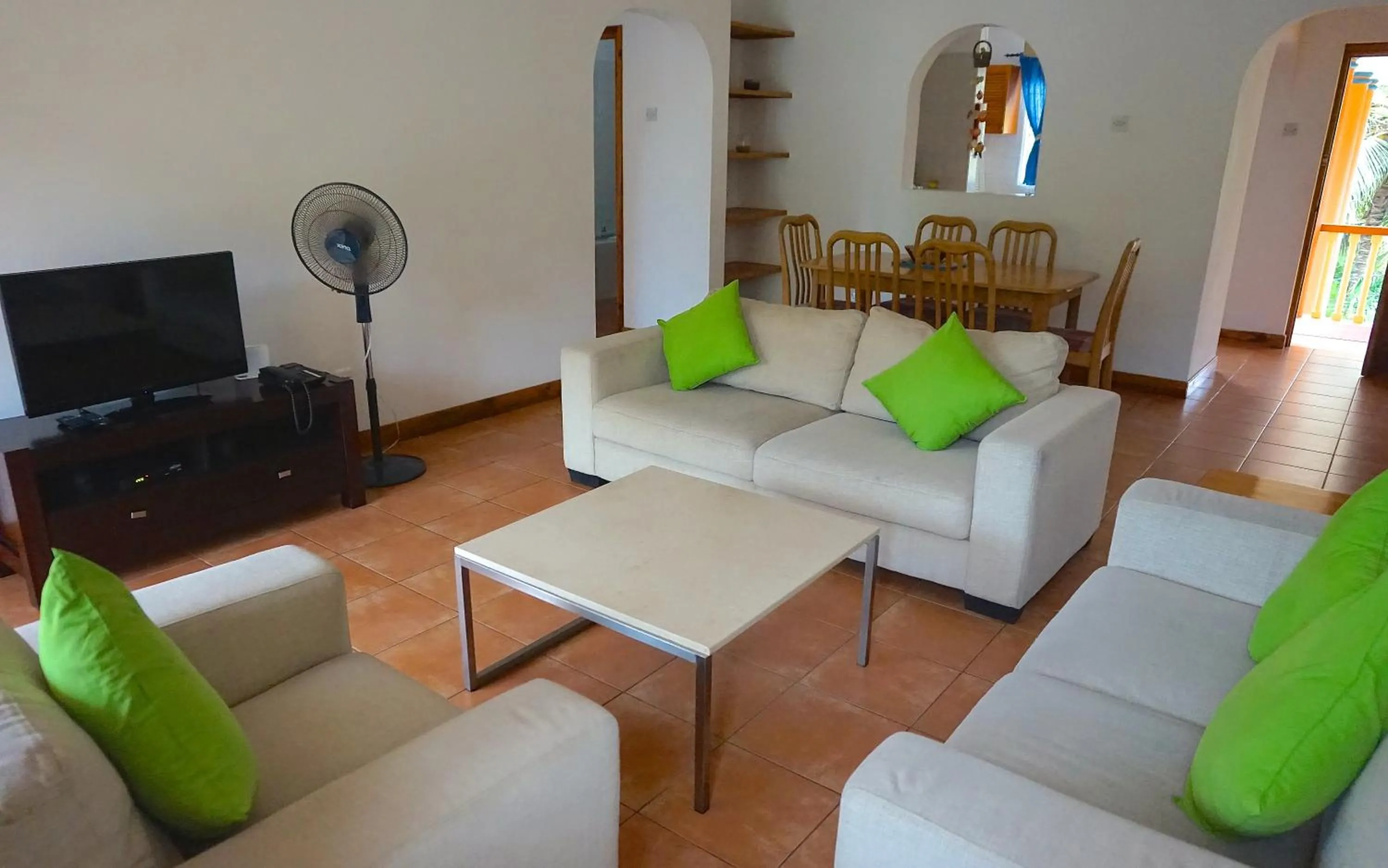 Day in La Villa Therese