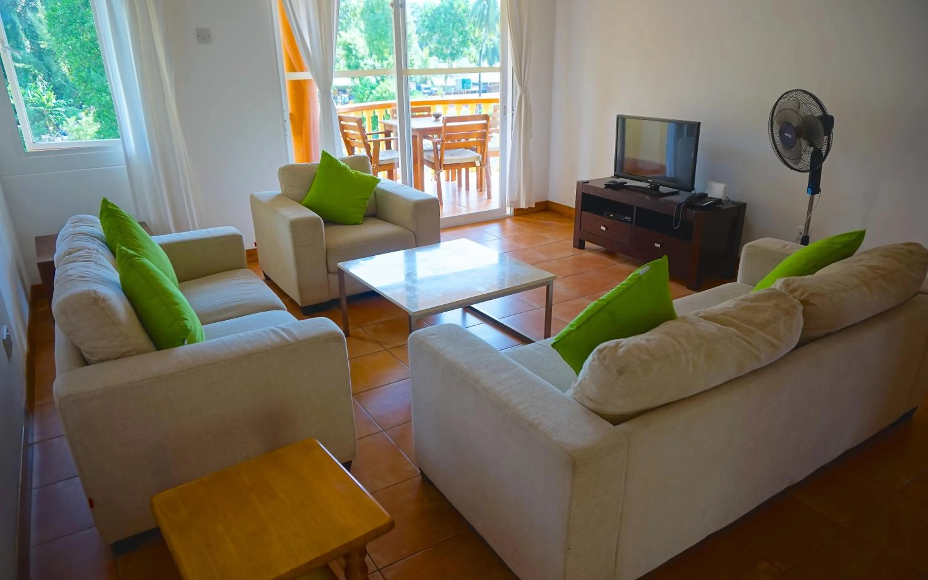 Day in La Villa Therese