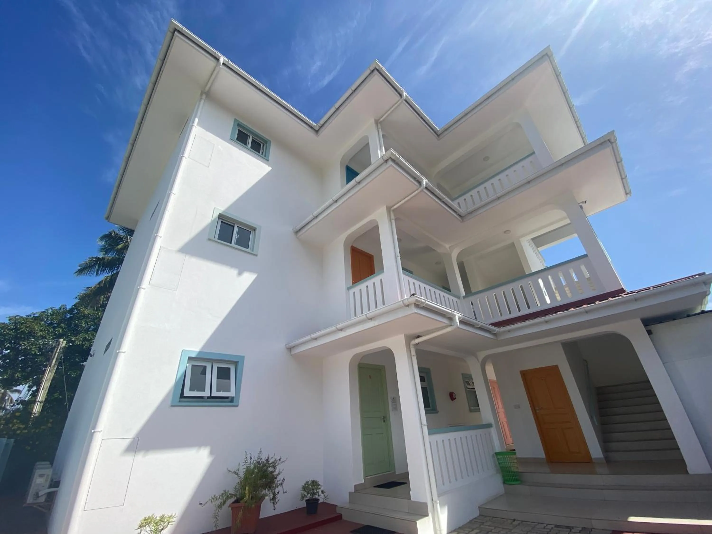 Property building in La Villa Therese