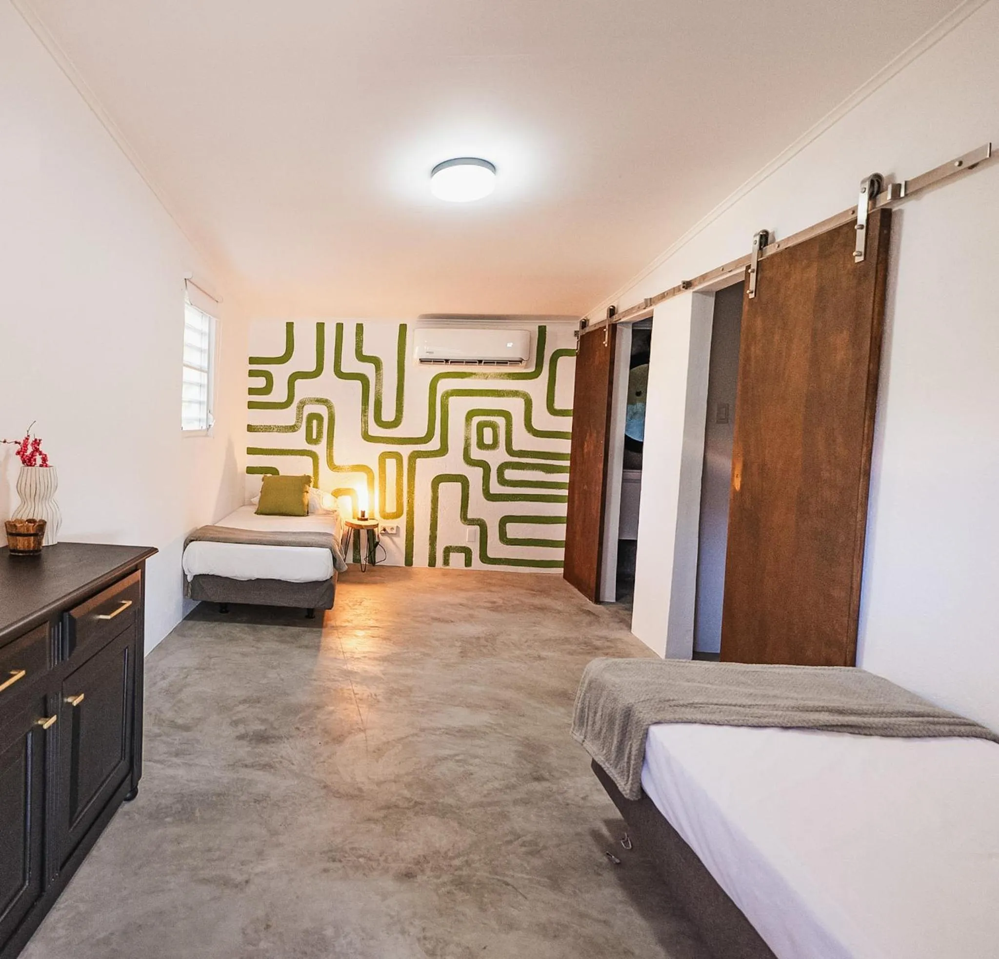 Bed in Landhuis Daniel - Plantation House