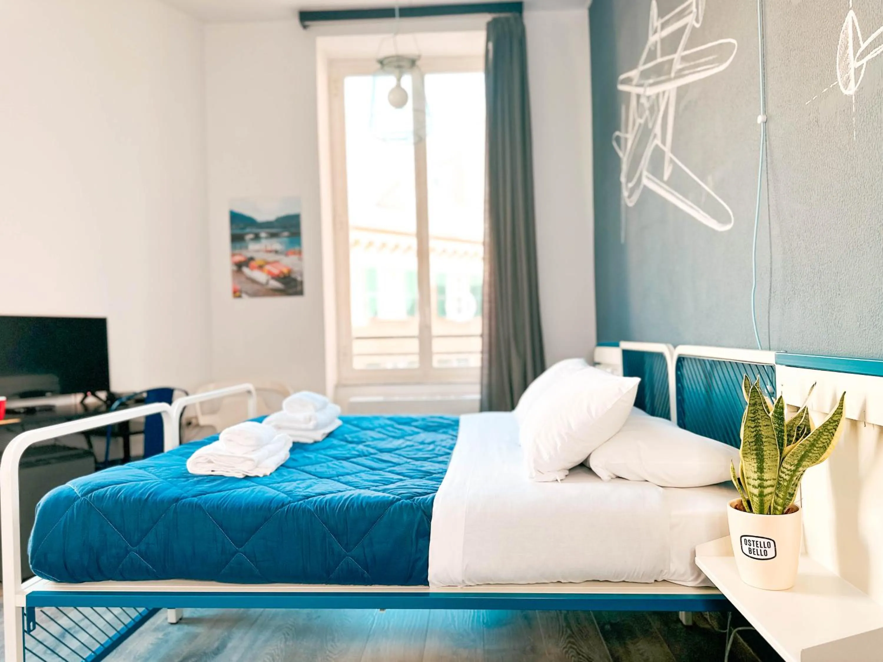Bed in Ostello Bello Genova