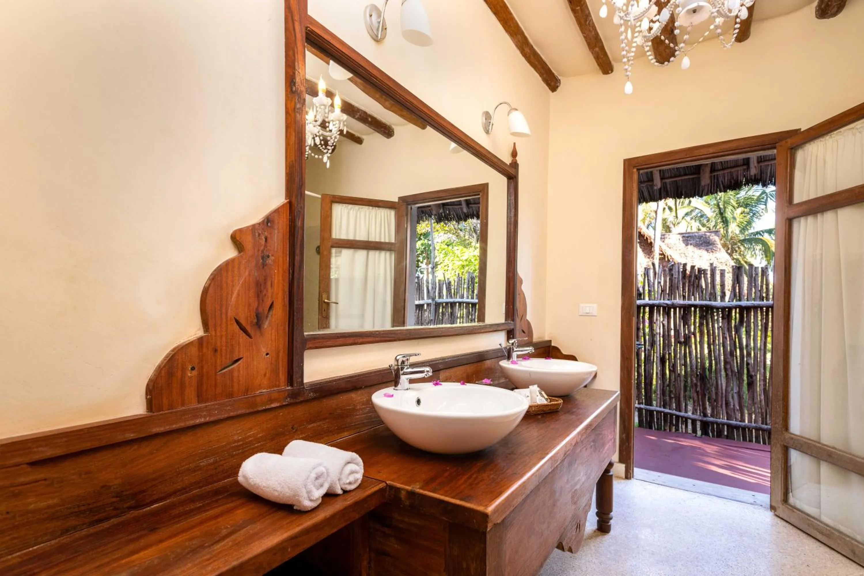 Bathroom in Karafuu Beach Resort & Spa