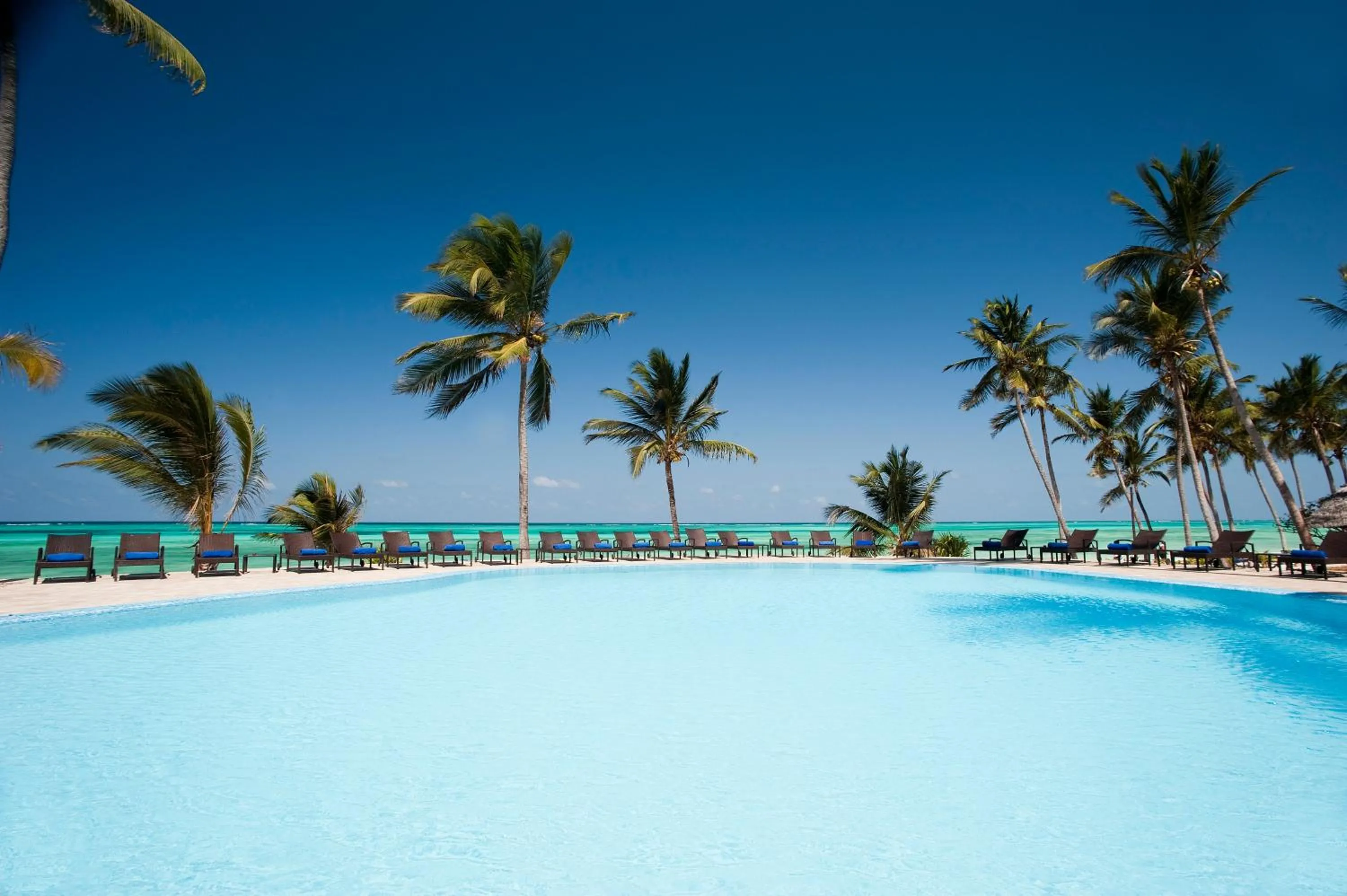 Swimming pool in Karafuu Beach Resort & Spa
