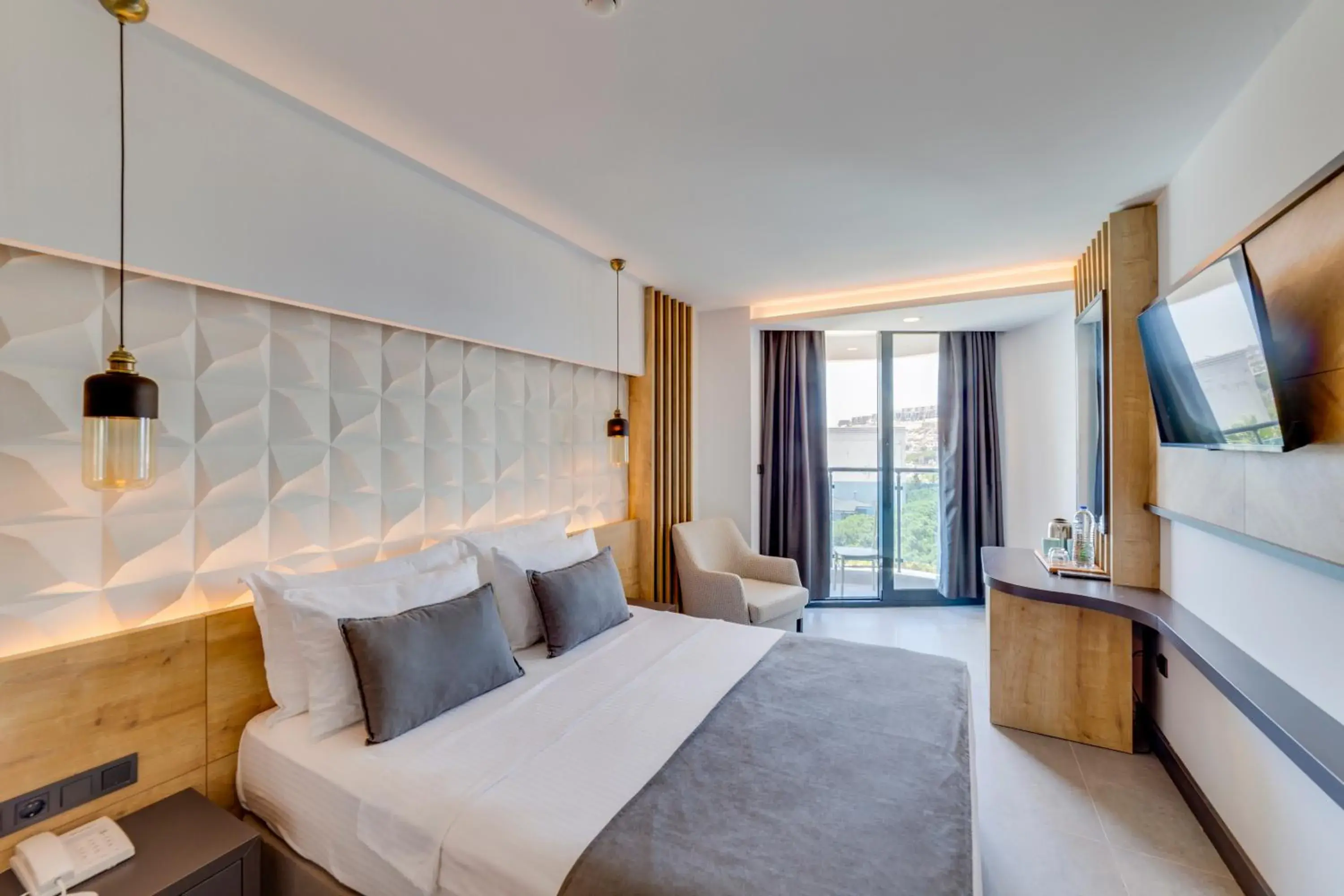 Deluxe Double Room in Signature Blue Resort Kuşadası Deluxe Double Room in Signature Blue Resort Kuşadası