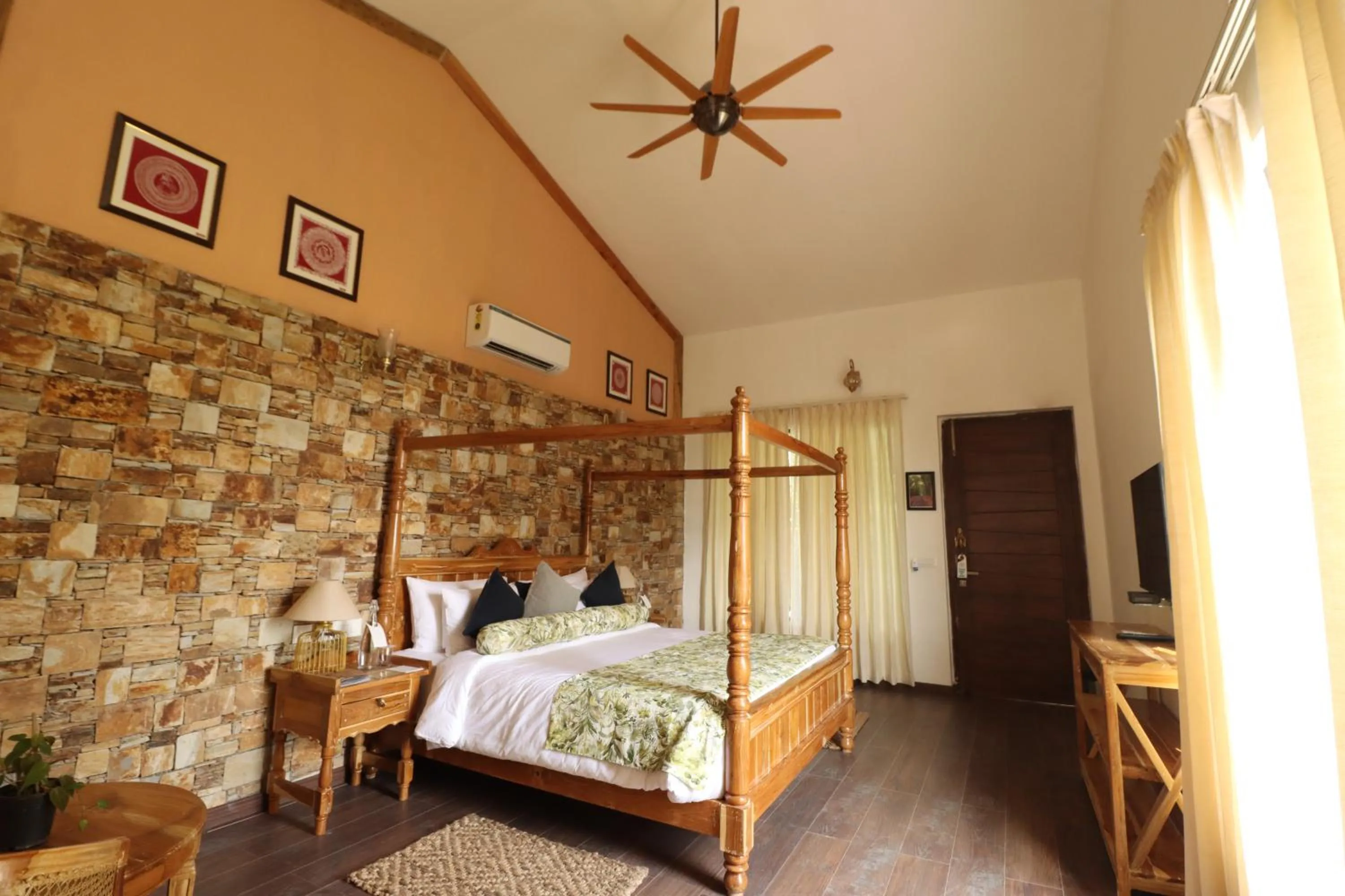 Bed in Tree of Life Vanvilas Riveredge Corbett