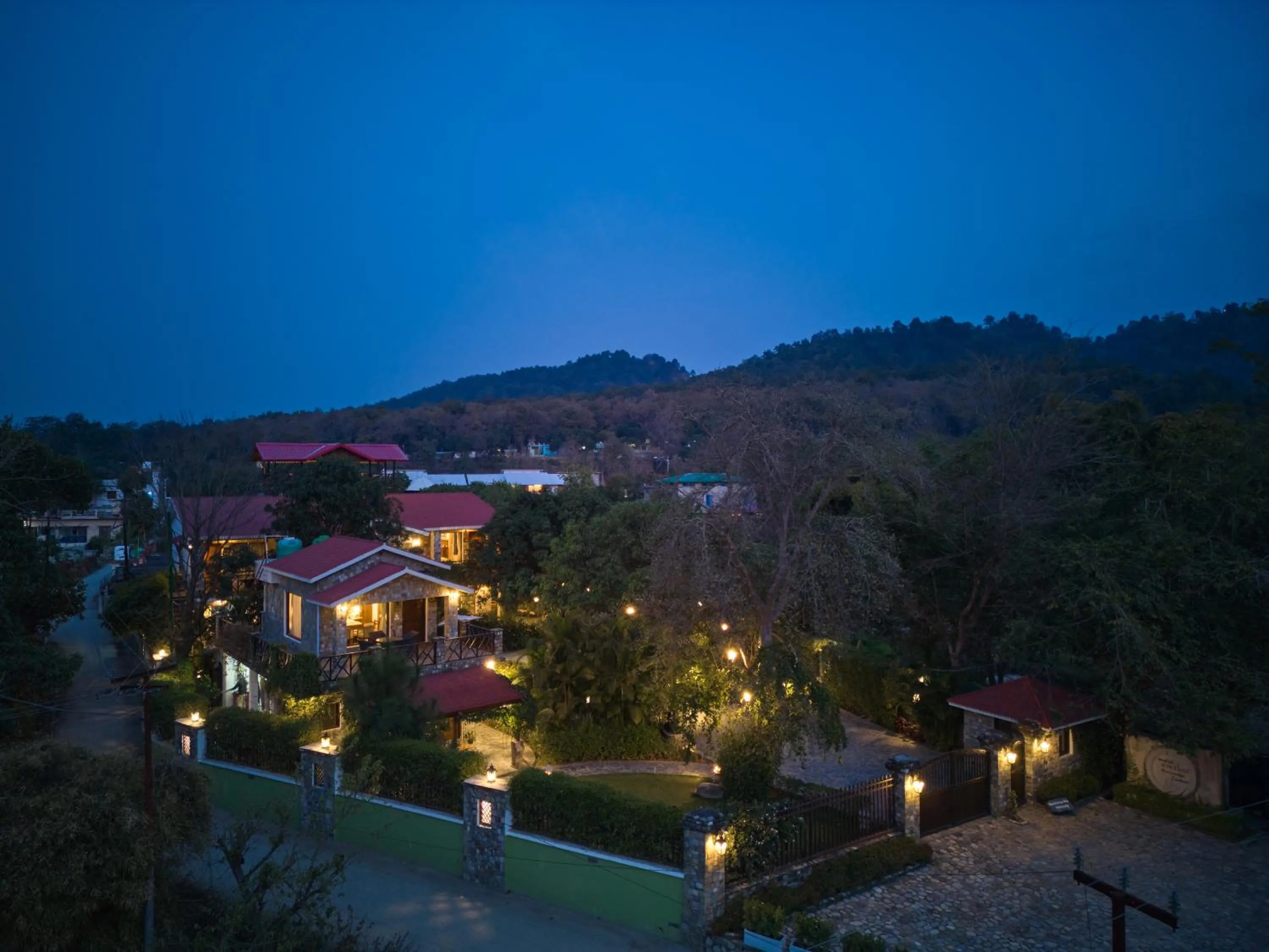 Facade/entrance in Tree of Life Vanvilas Riveredge Corbett