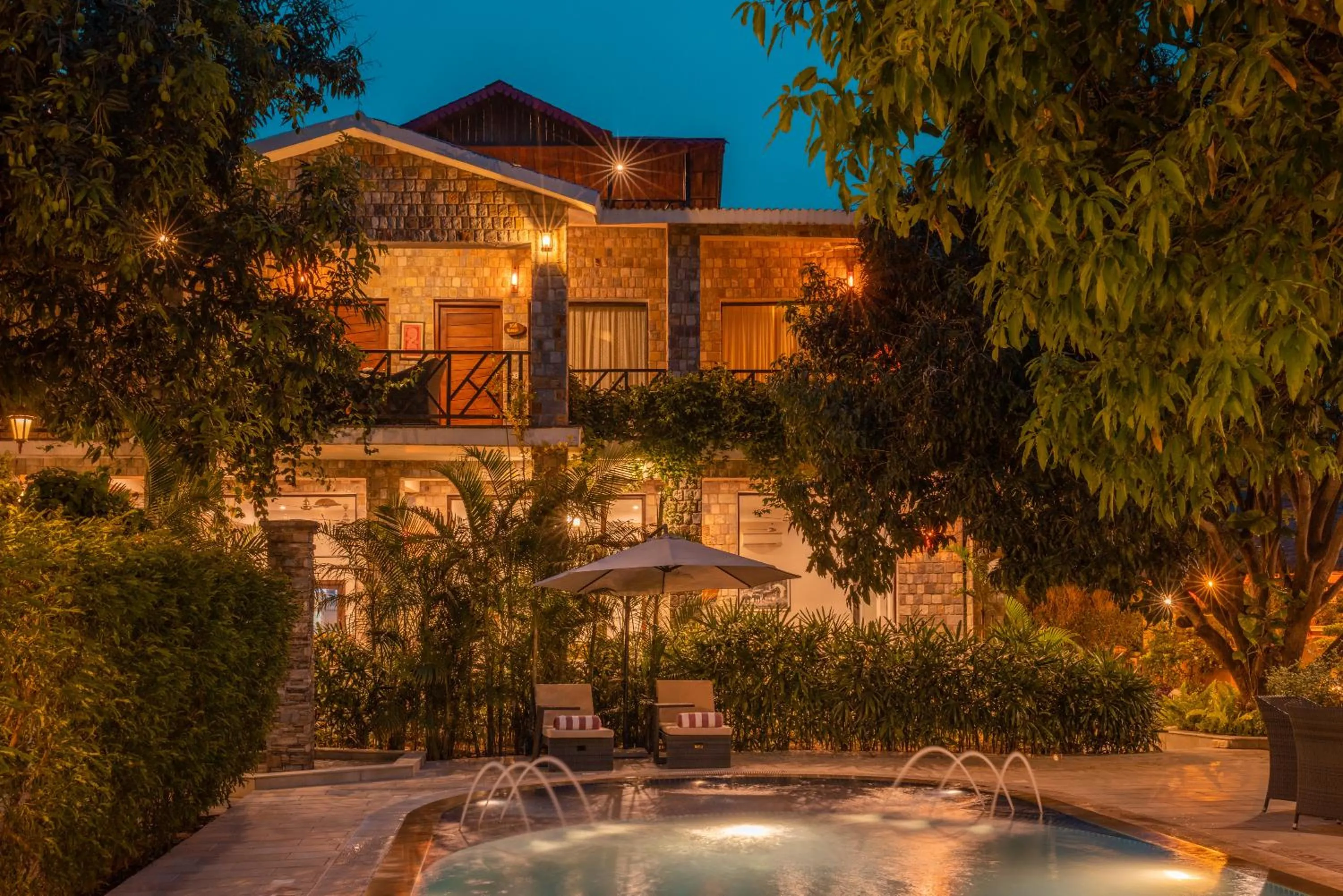 Facade/entrance in Tree of Life Vanvilas Riveredge Corbett