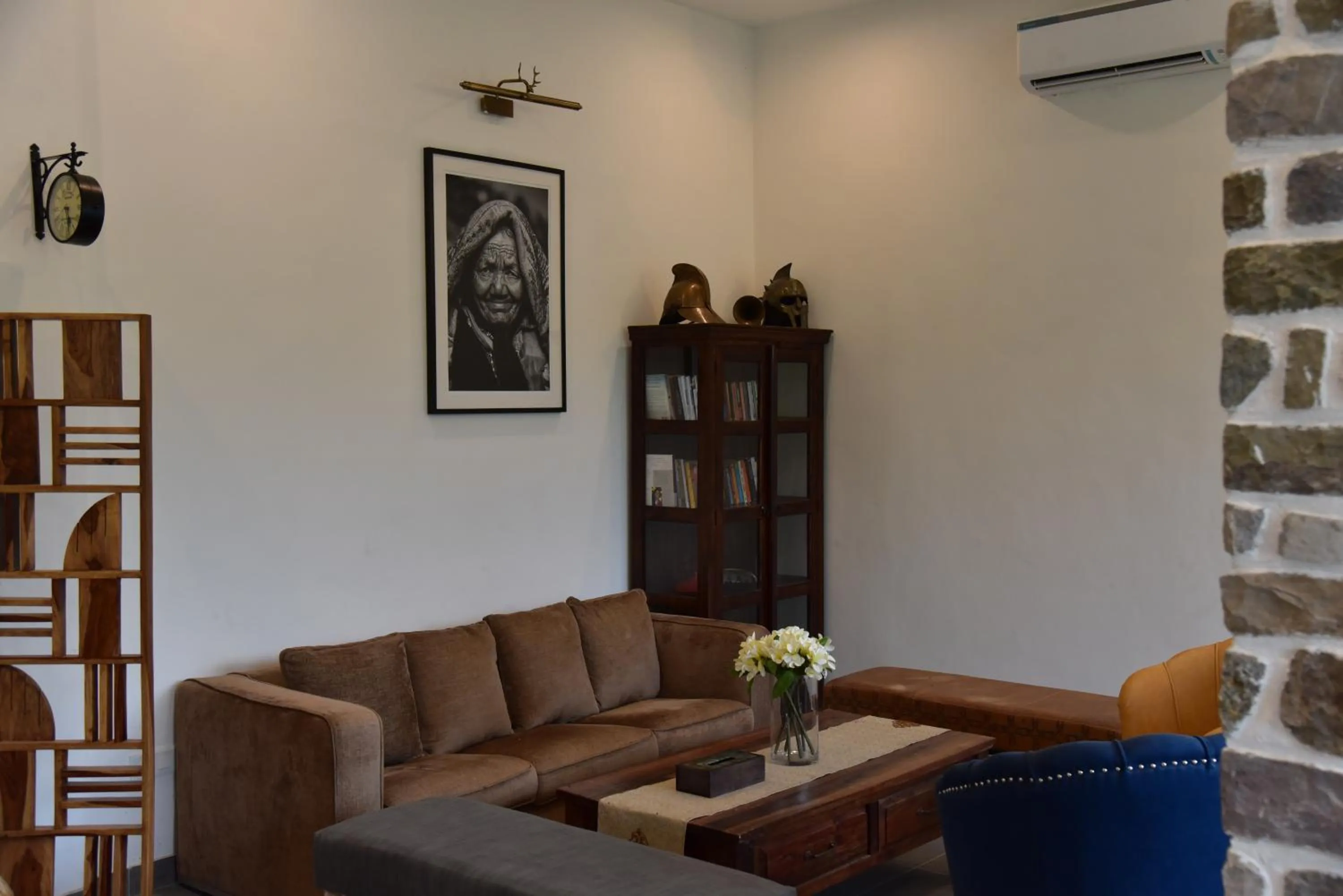 Living room in Tree of Life Vanvilas Riveredge Corbett