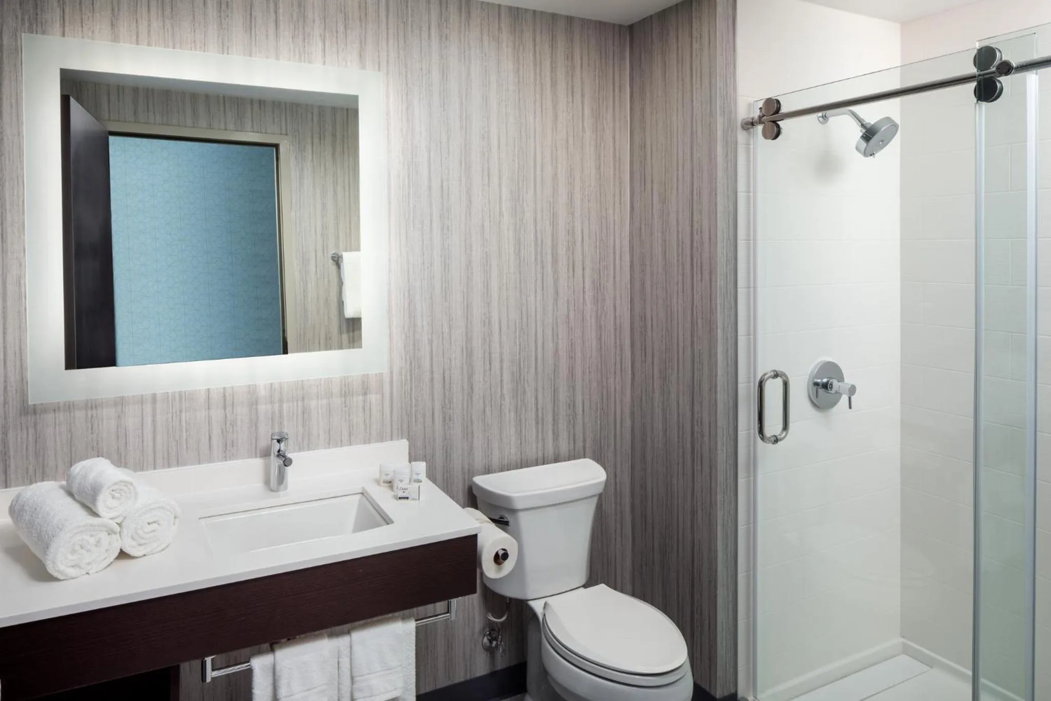 Bathroom in Holiday Inn Express Washington DC Downtown by IHG