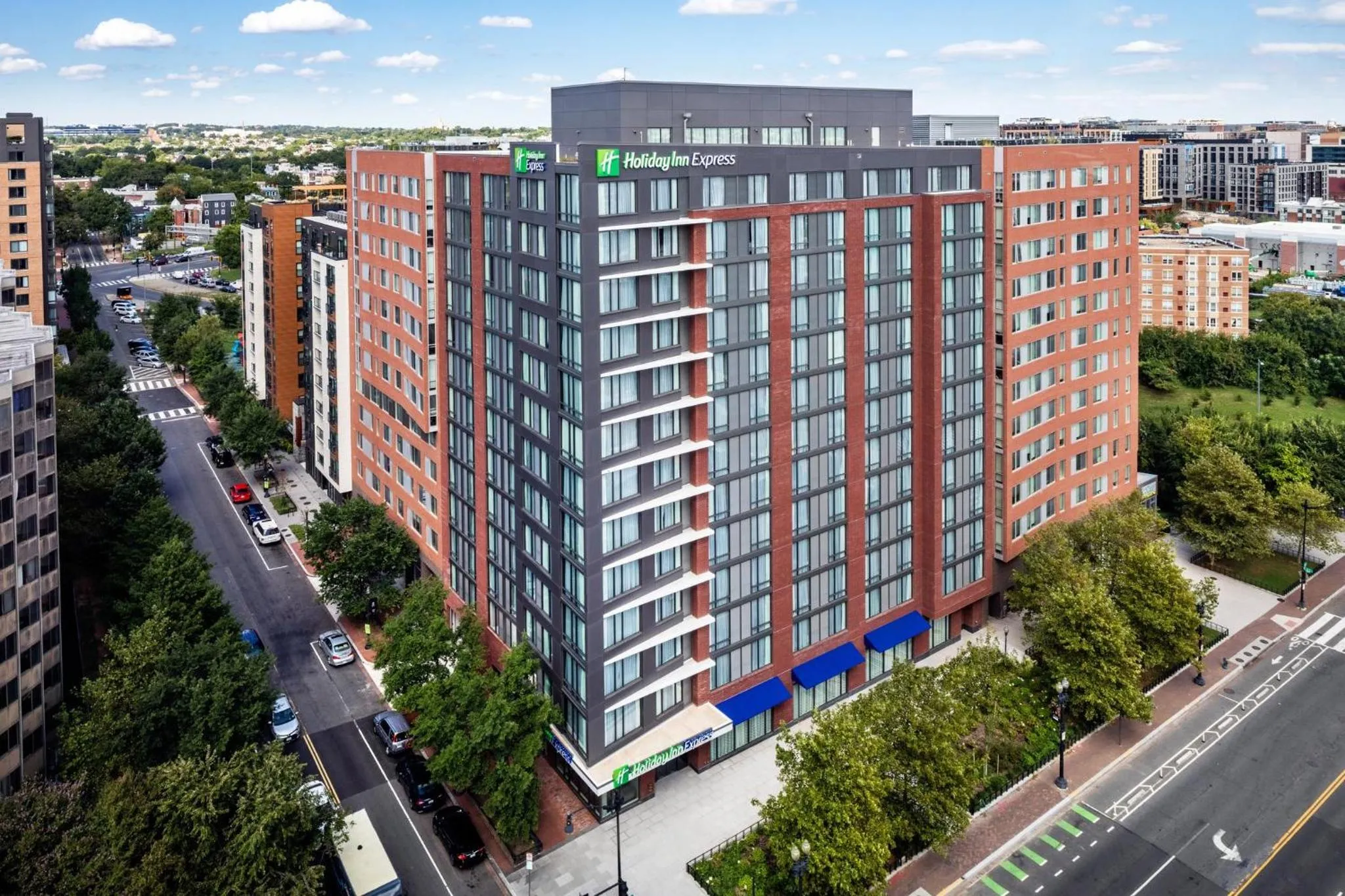 Property building in Holiday Inn Express Washington DC Downtown by IHG