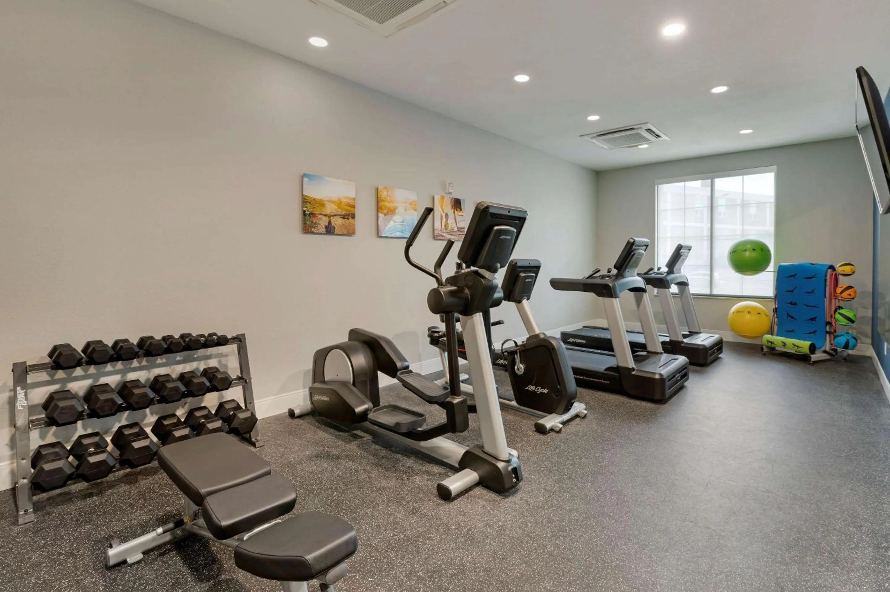 Activities in Comfort Suites Cincinnati University - Downtown