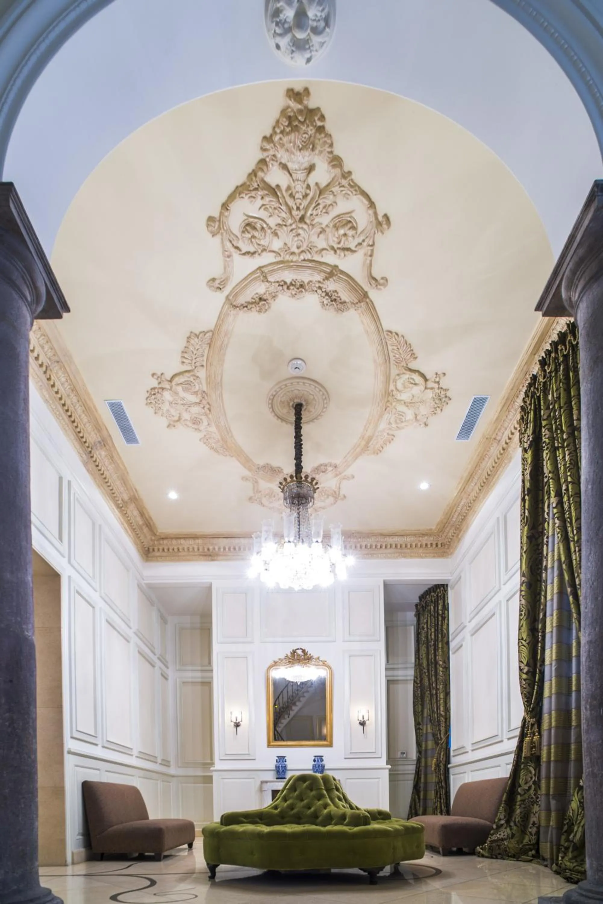Decorative detail, Bed in Hotel Casa Gangotena