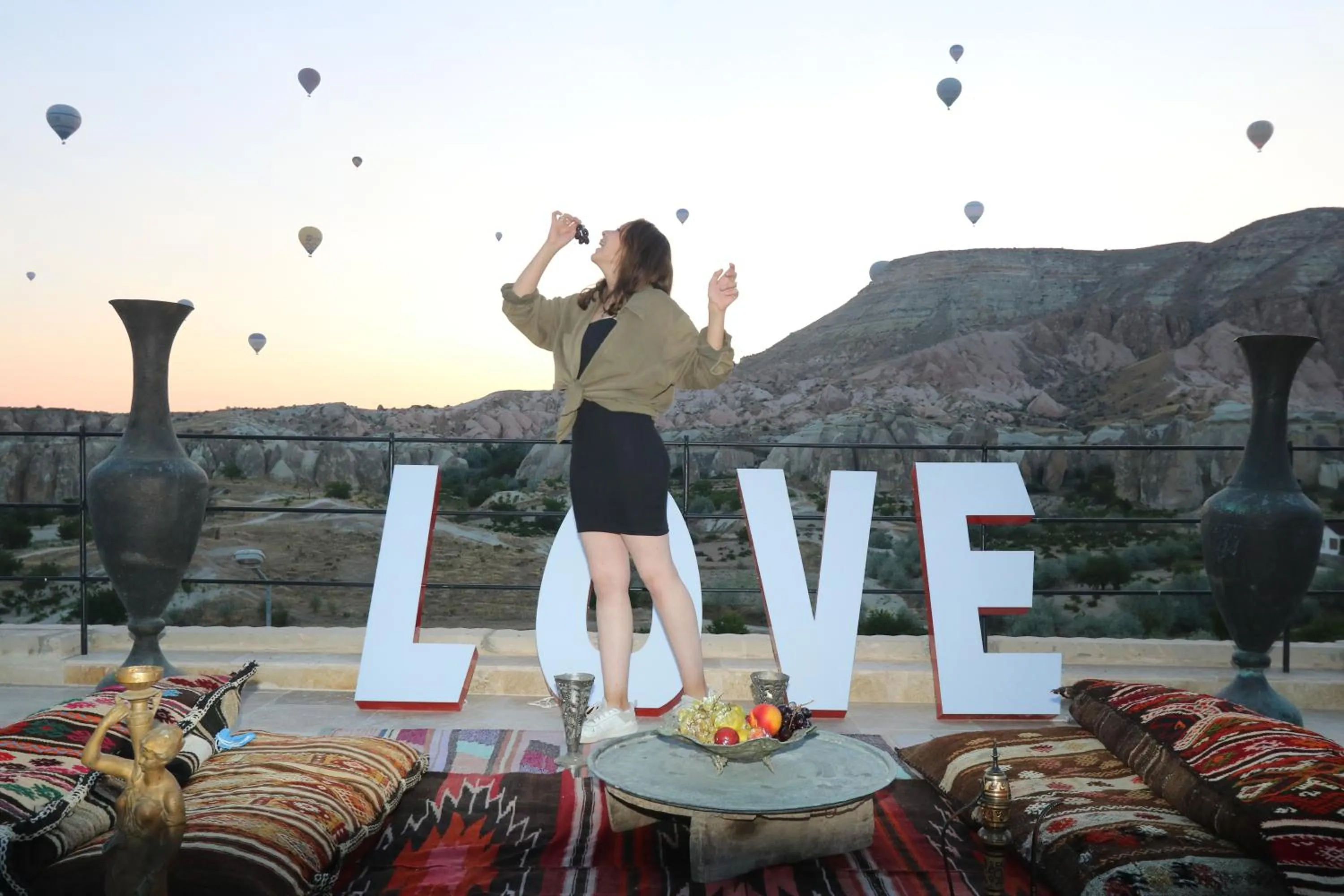 Balcony/Terrace in Underground Cave Suites Hotel