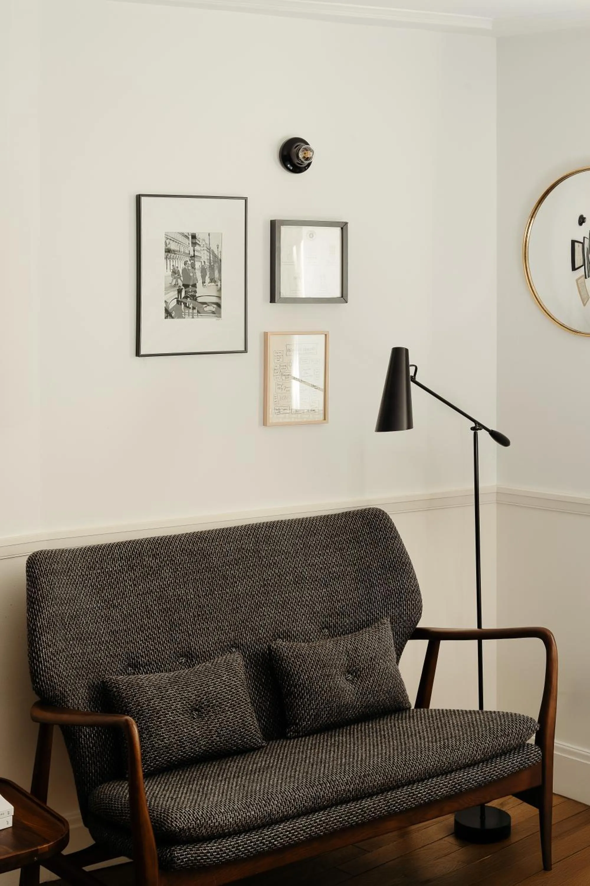 Living room in My Maison In Paris - Louvre