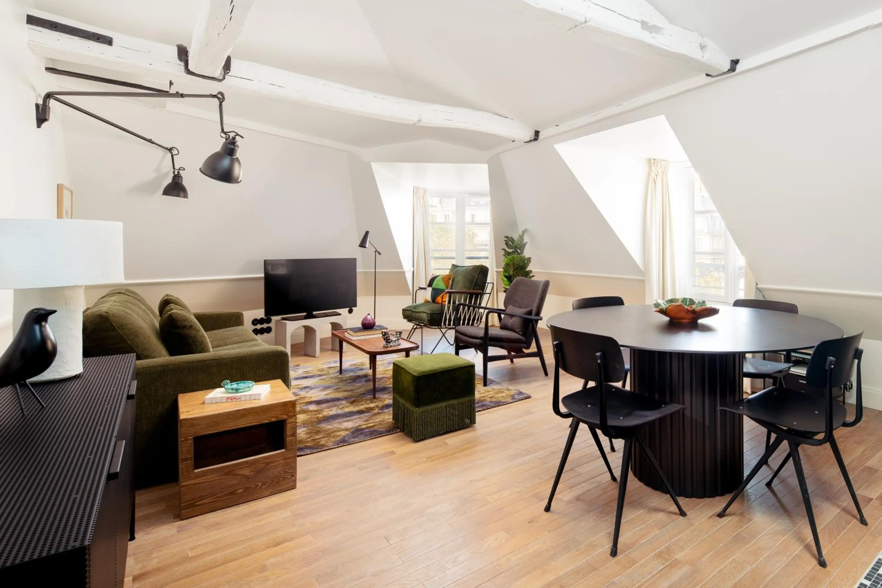 View (from property/room) in My Maison In Paris - Louvre