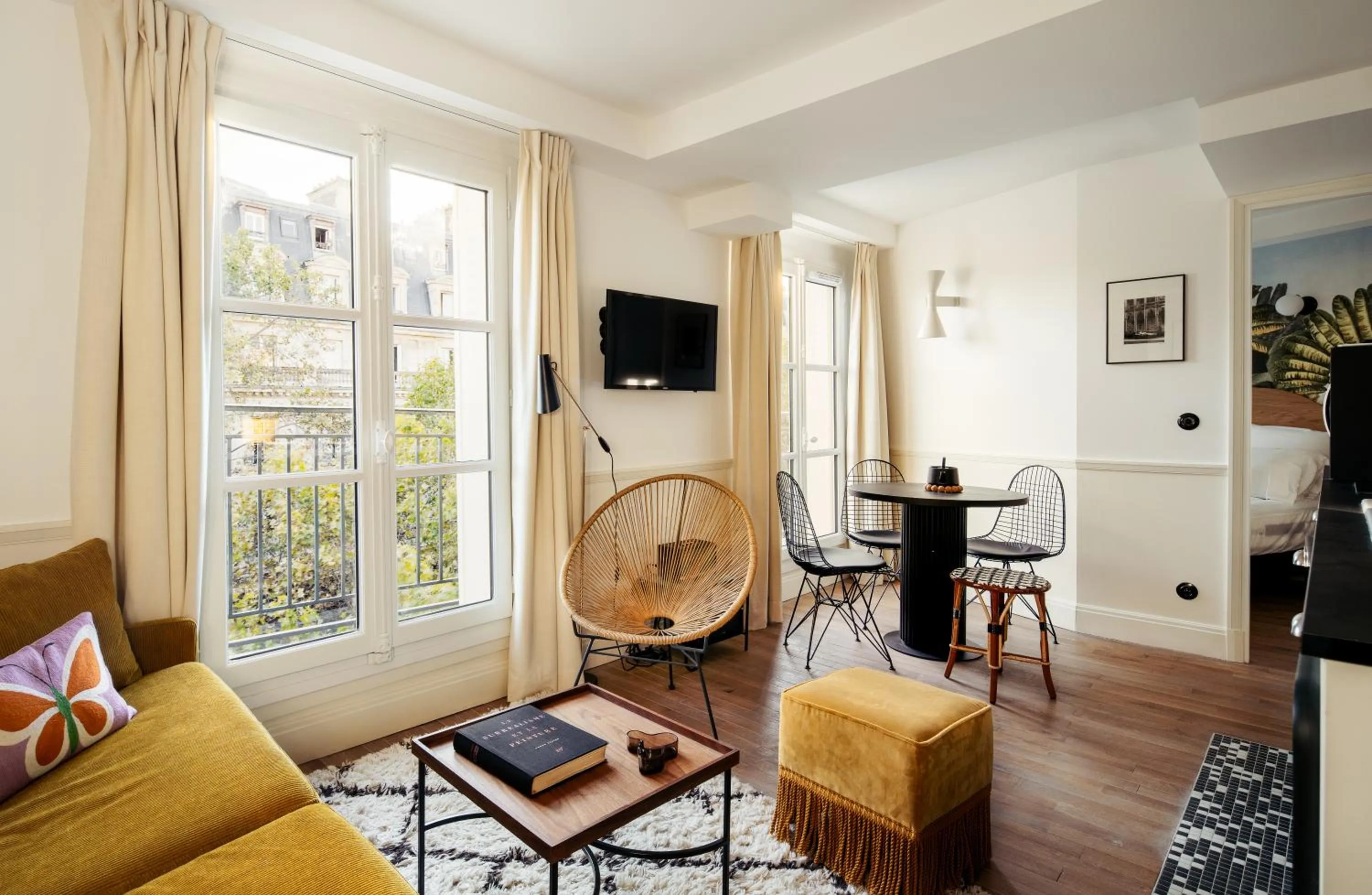 Living room in My Maison In Paris - Louvre