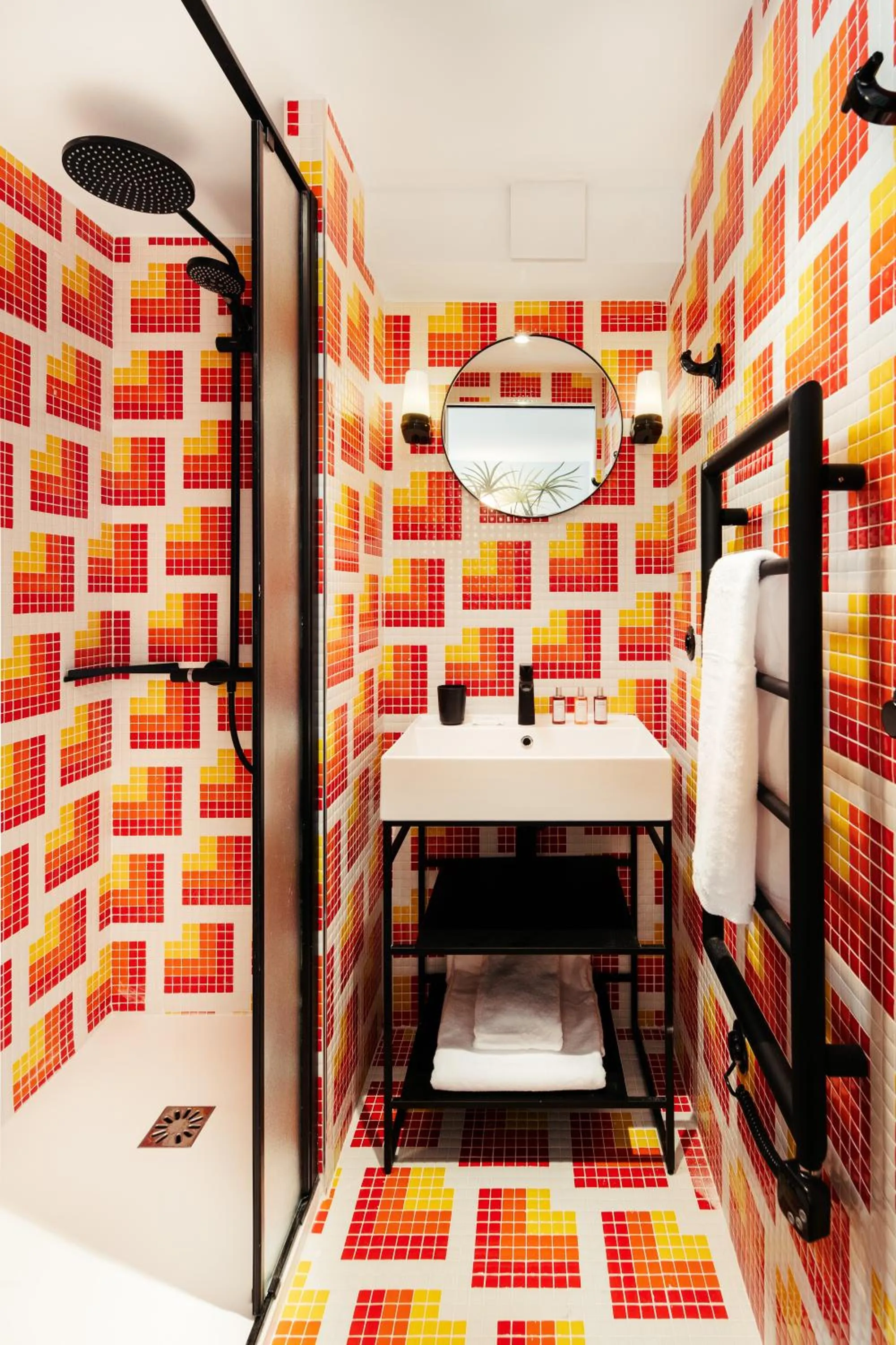 Bathroom in My Maison In Paris - Louvre