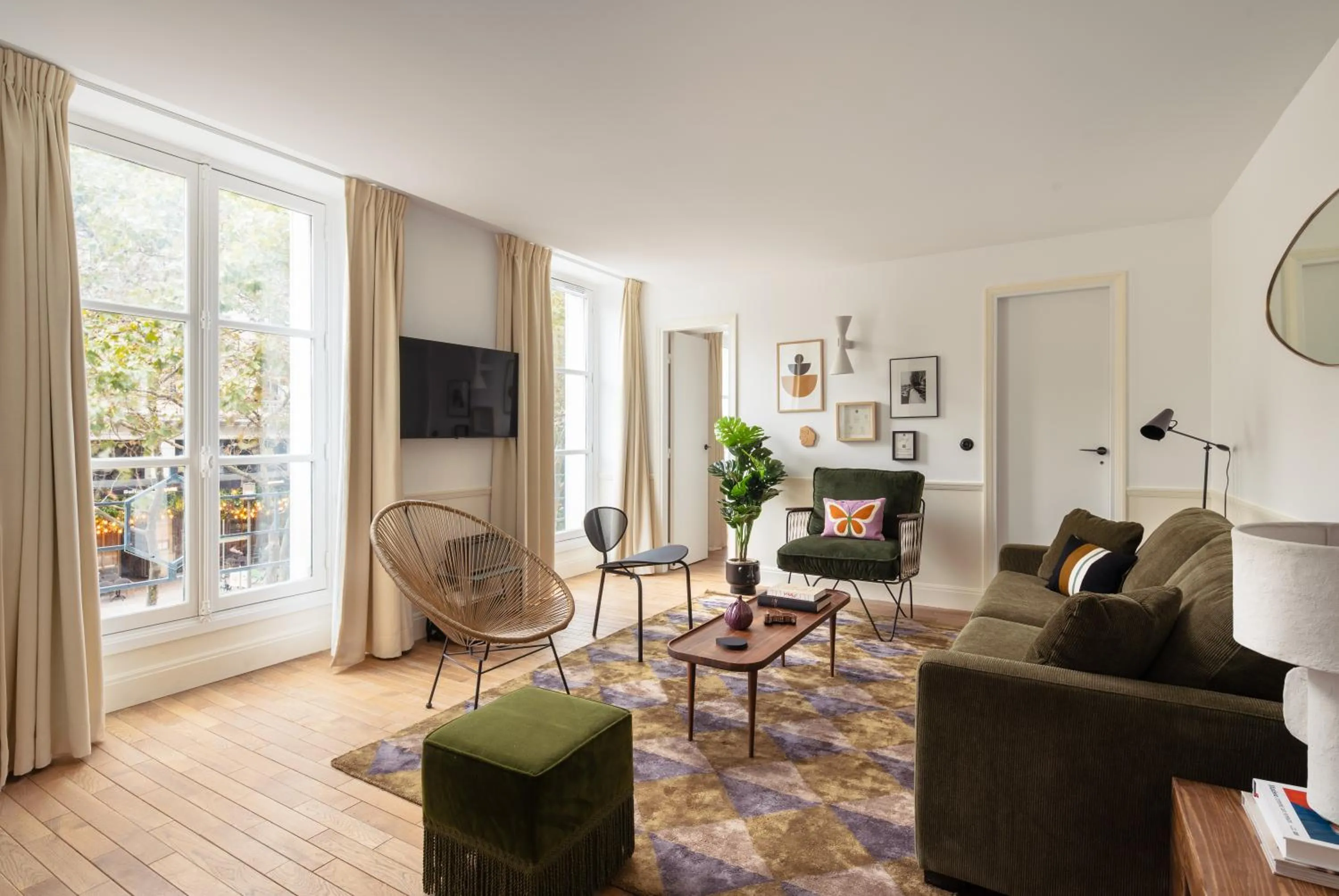 View (from property/room) in My Maison In Paris - Louvre