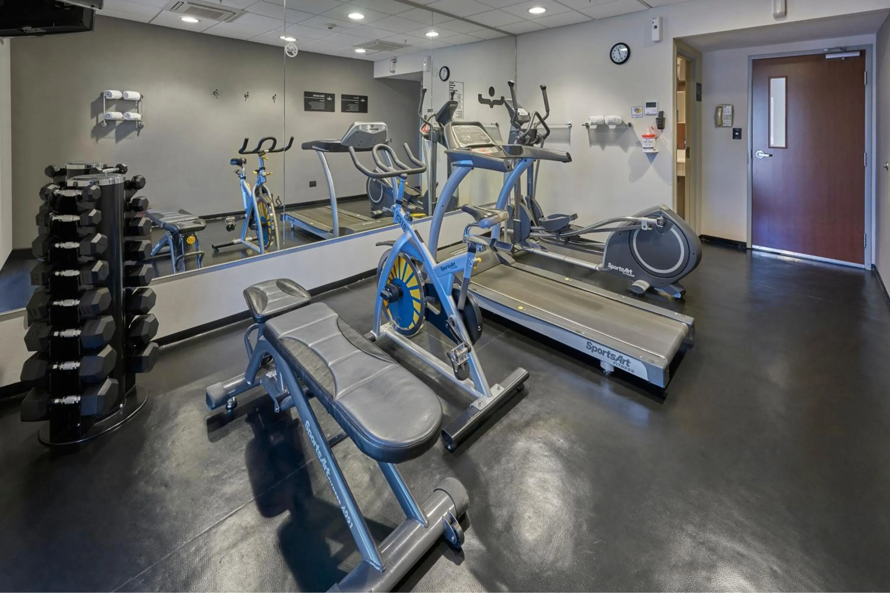 Fitness centre/facilities in City Express by Marriott Salina Cruz