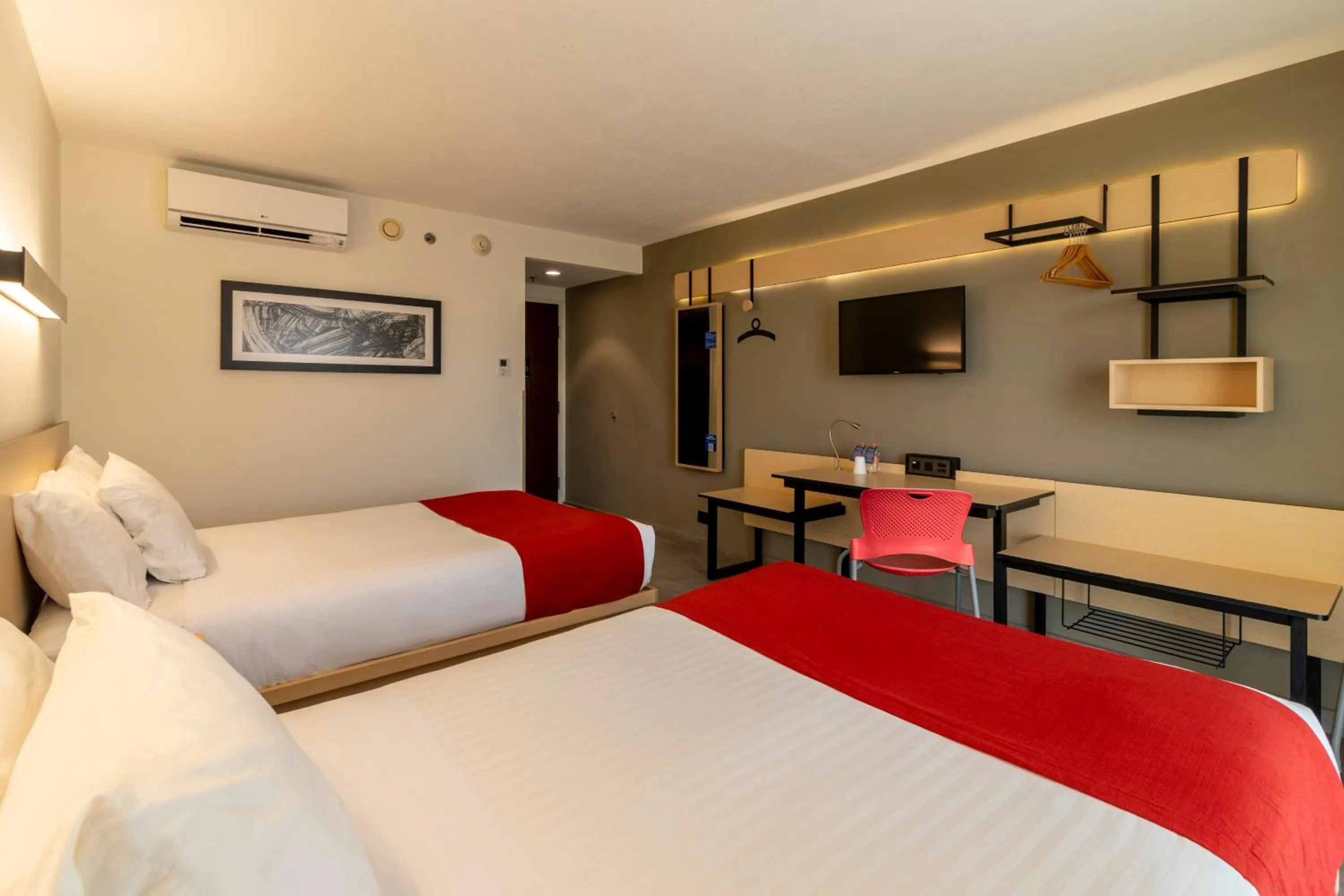 Bedroom, Bed in City Express by Marriott Salina Cruz