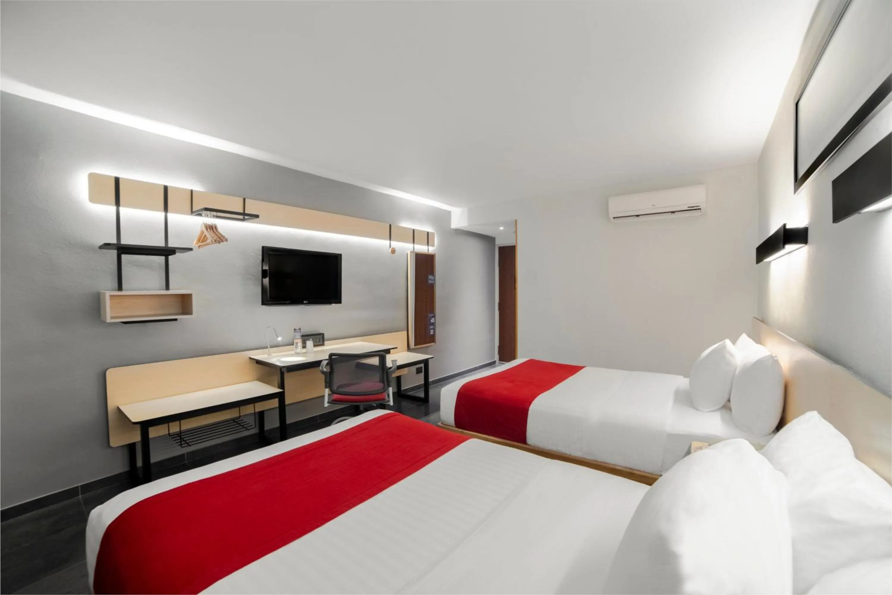 Bedroom, Bed in City Express by Marriott Salina Cruz