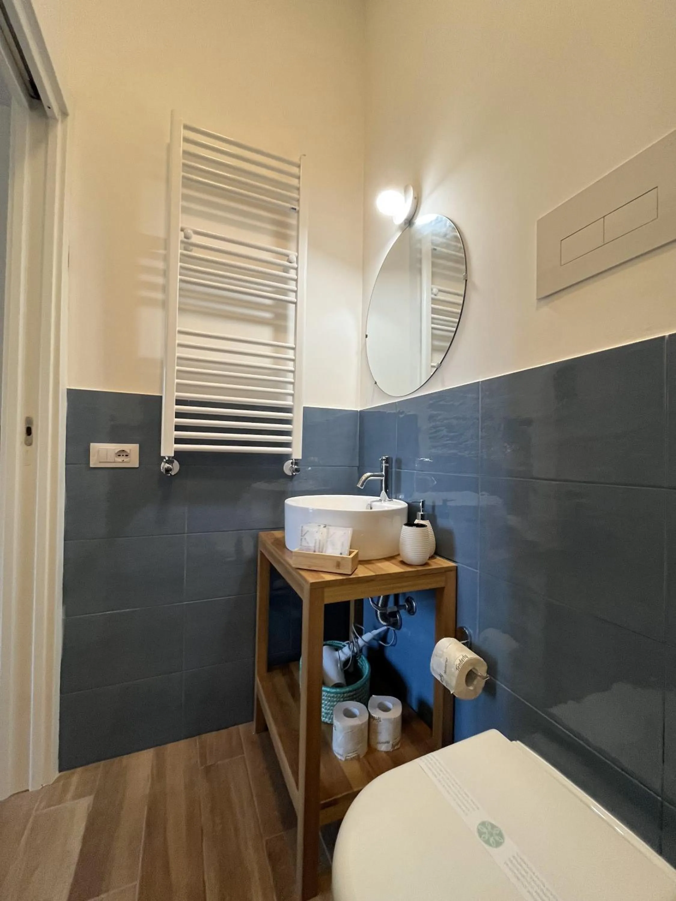 Shower in Dante Suites