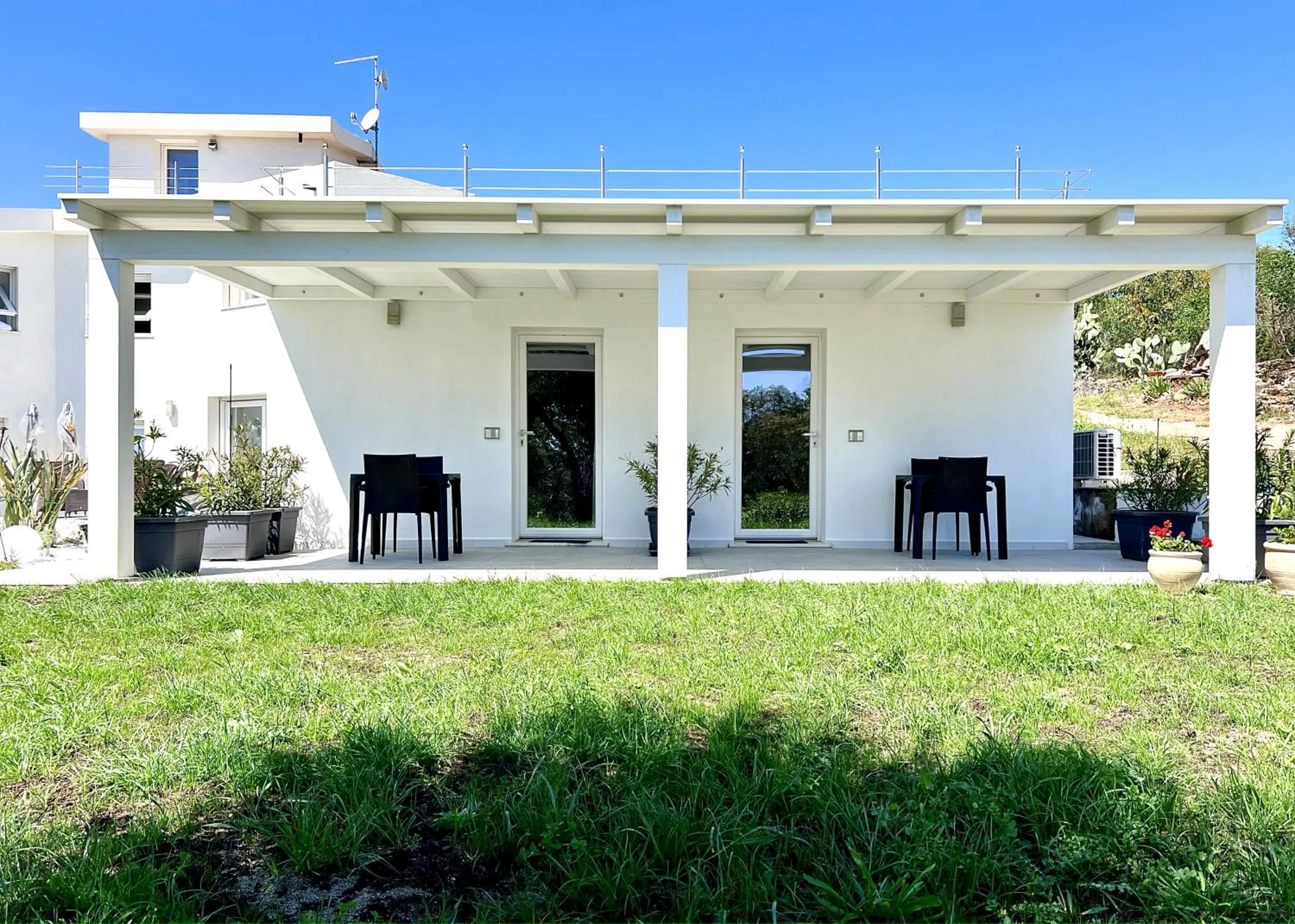 Property building in Sole Matto Rooms